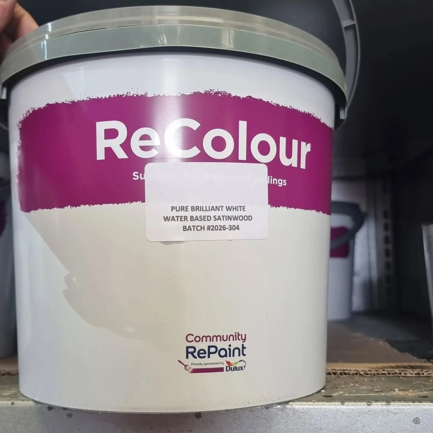 ReColour woodwork paint available in a range of finishes!

Primer / undercoat &pound;10
Gloss / Satin / Eggshell &pound;14

All 5 litres