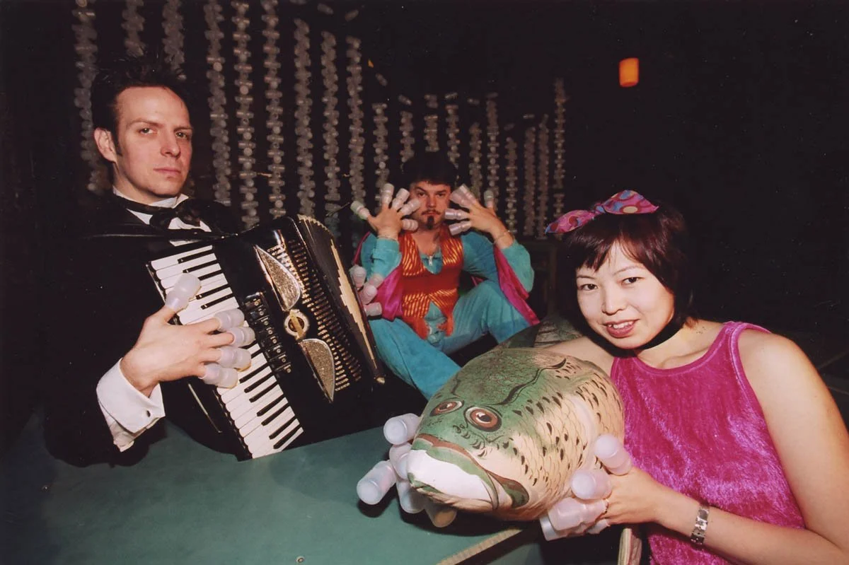 dende 1 Pirannha Lounge.jpg