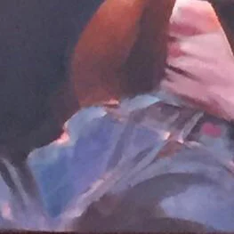 do not mind the view-detail 3.jpg