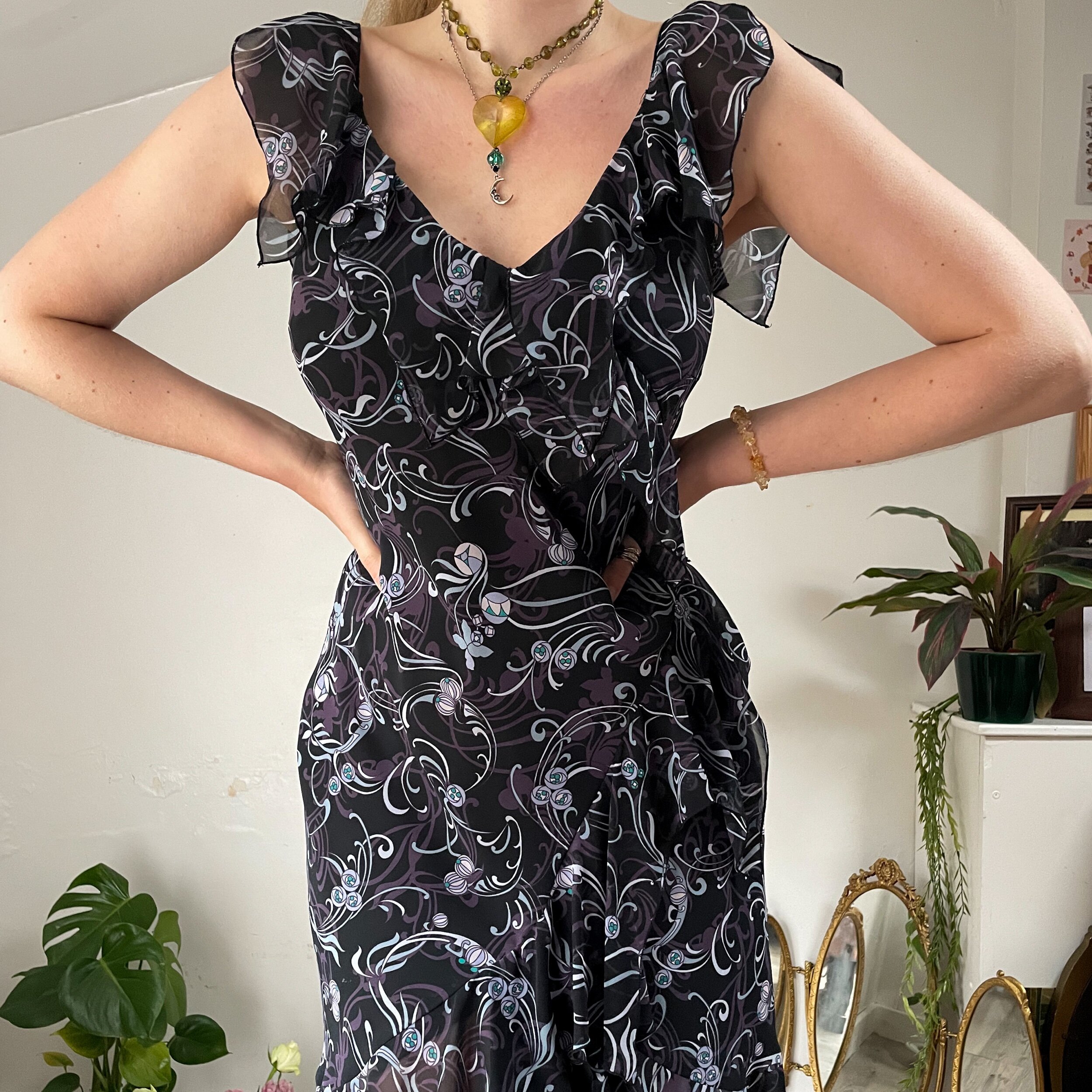 A2FC4DD6-3FA7-4DB3-B59C-787F4A90AFF7