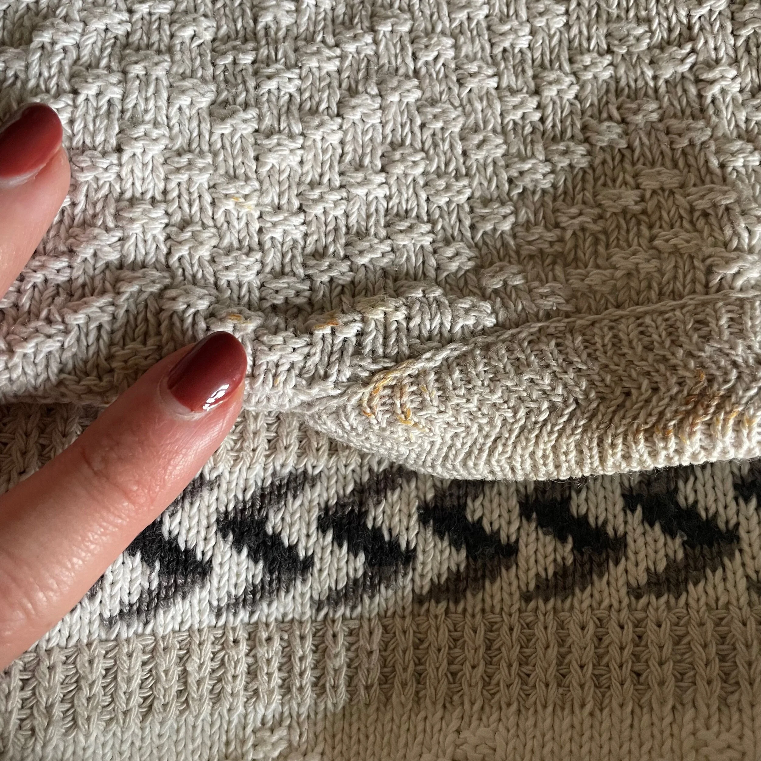 A71CB28D-0219-479C-83F7-63800CE723AF