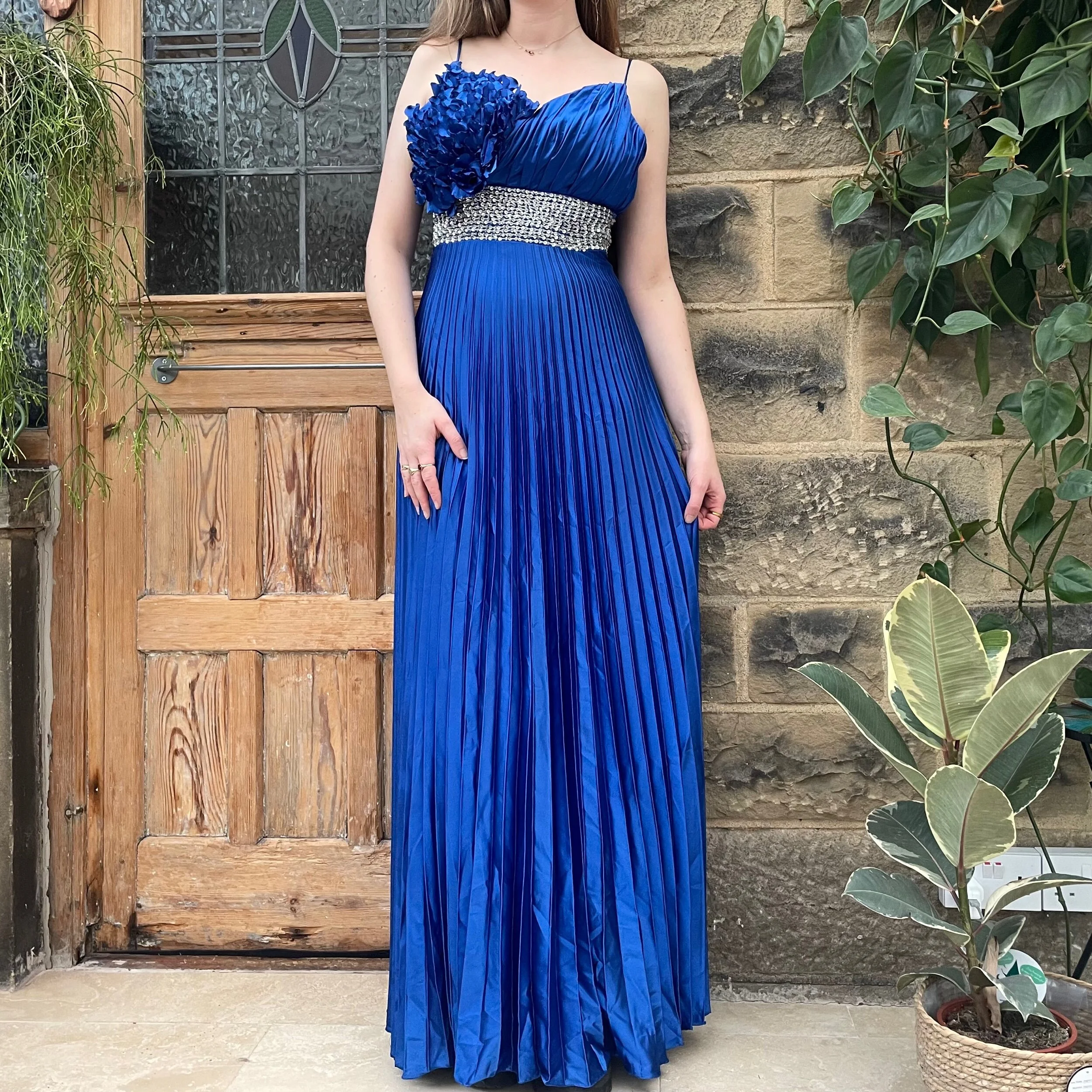 F5280009-A9EE-4D20-AEA0-54C84C2B2B6A