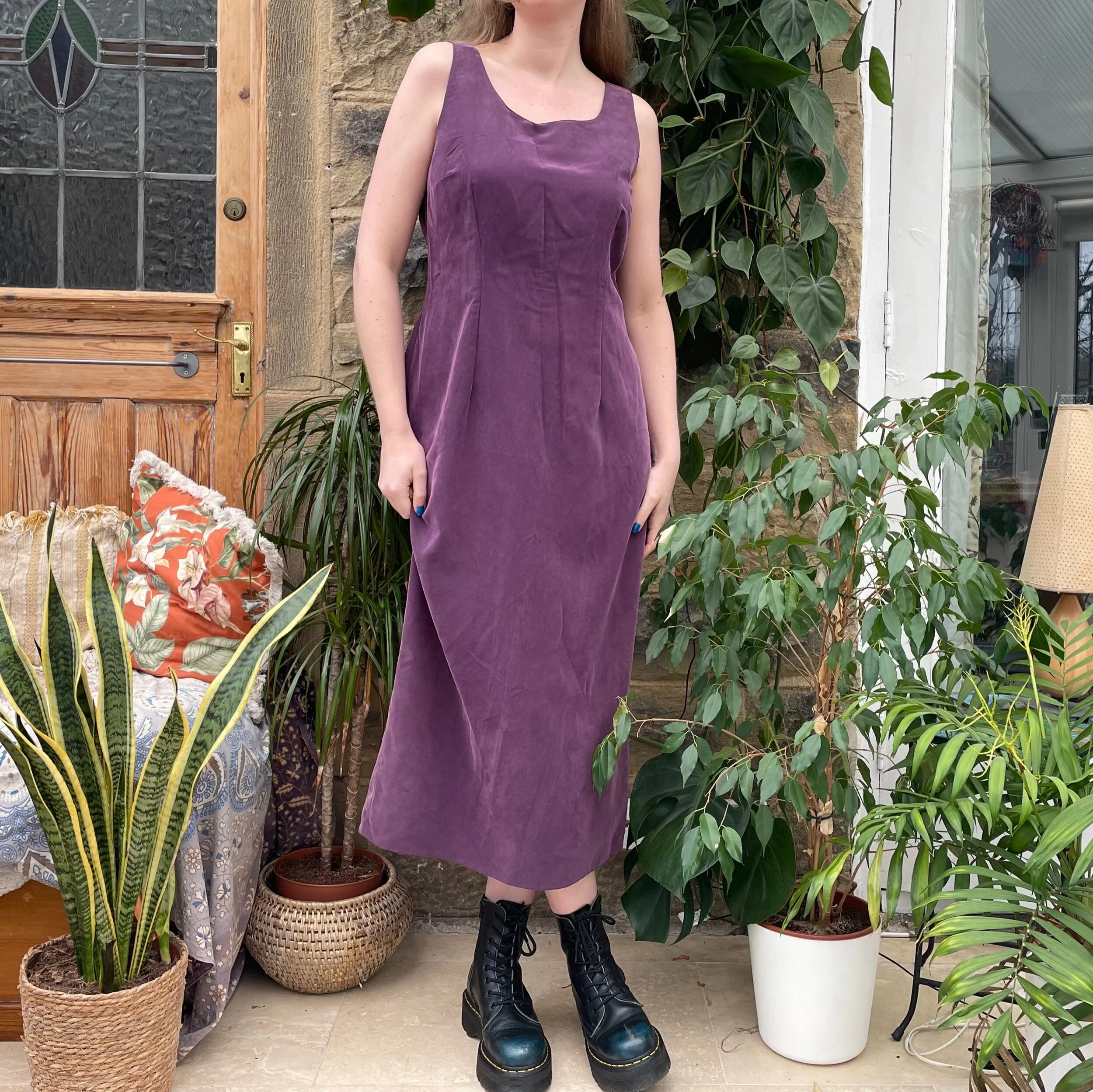 FB3D6AB2-60F4-491A-80EF-026F6F9DBBD8