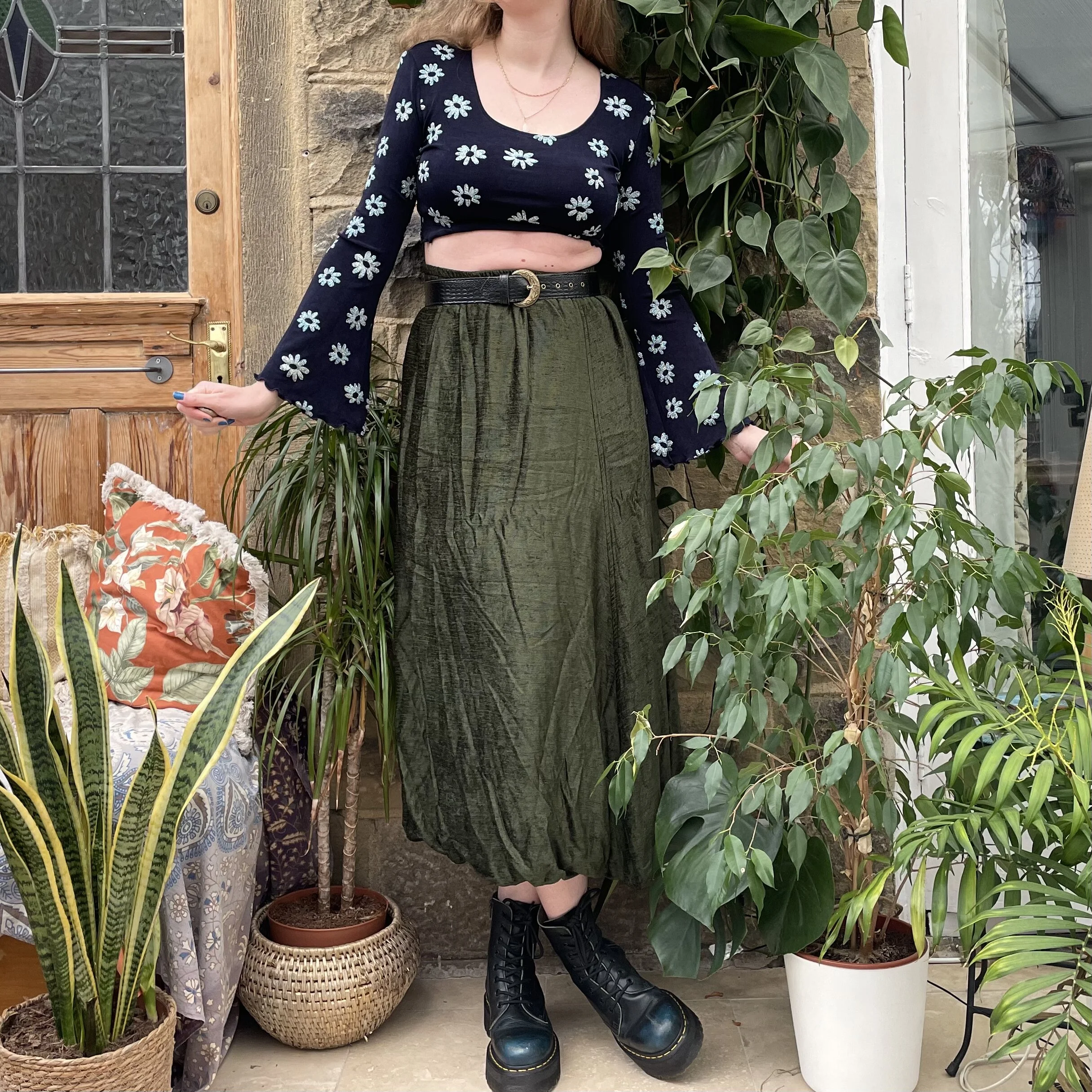 7D1EE186-5804-40A2-9001-22F6697322F8