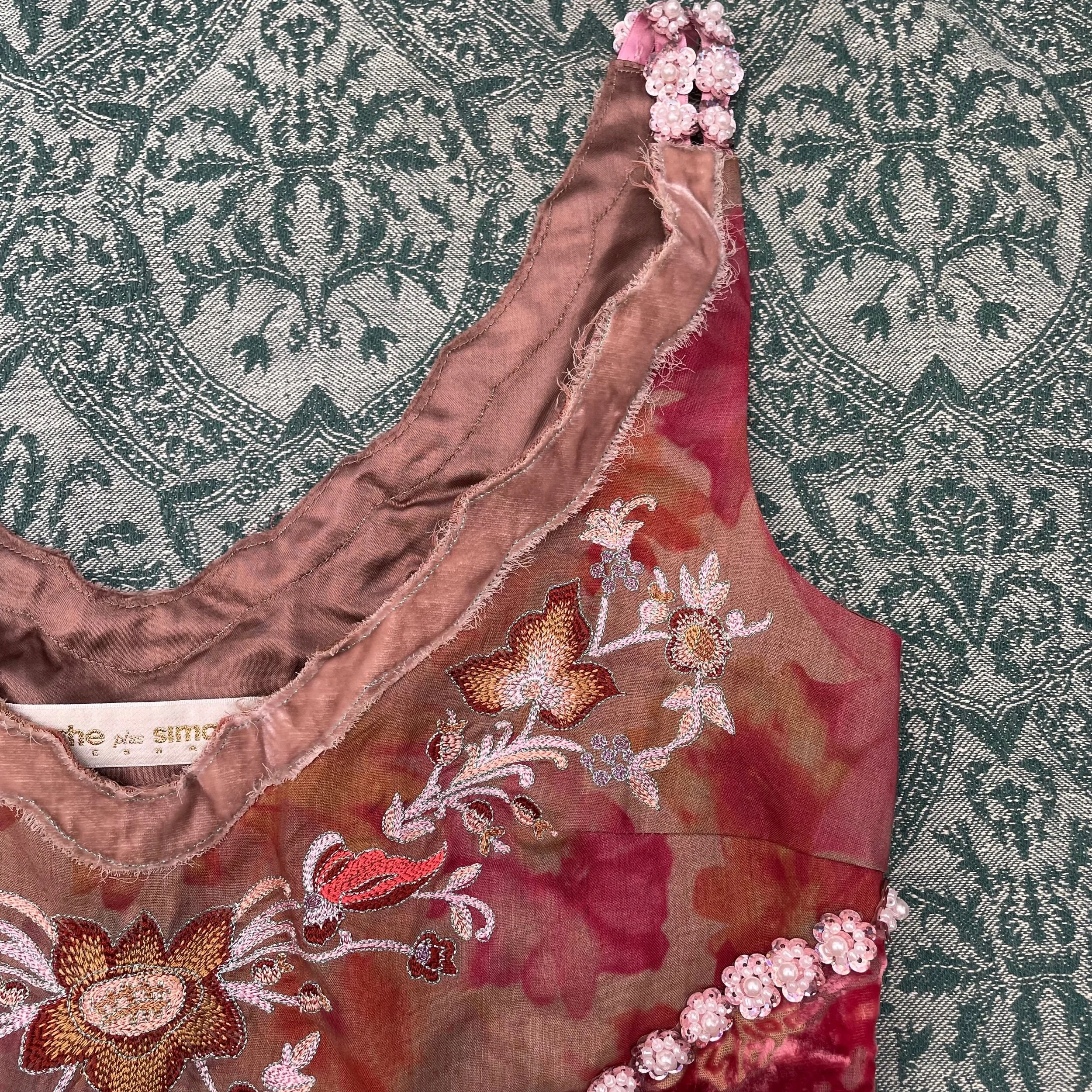 8AD4B53B-92ED-4DBE-B039-B58A79E5FF25