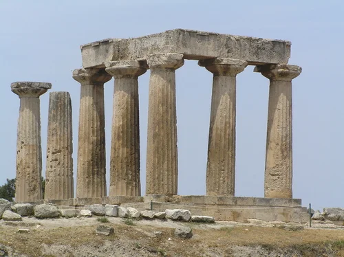 Fig. 3.1: Temple of Apollo, Corinth, 6th century BCE.