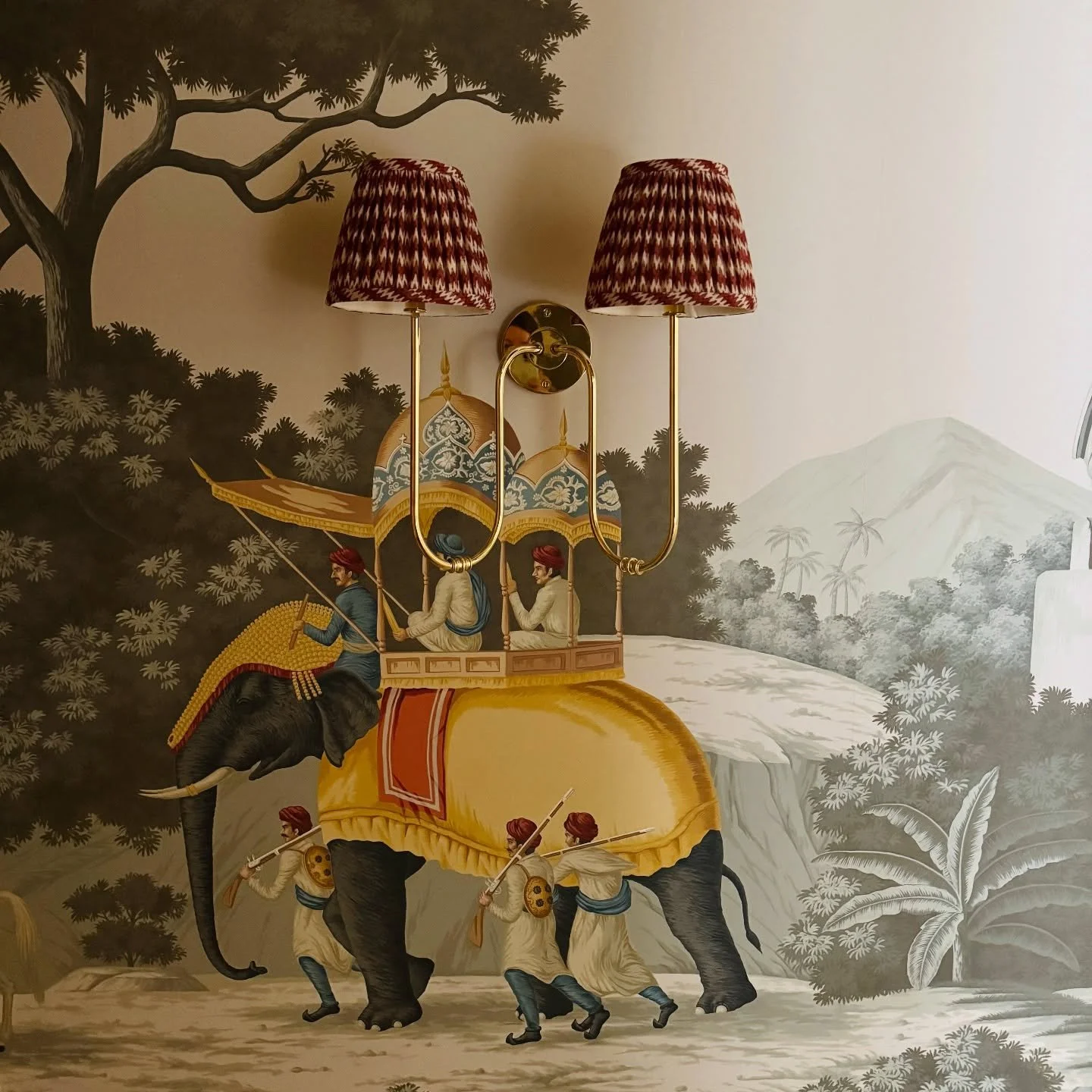 Might be my favorite corner of the apartment 🐘