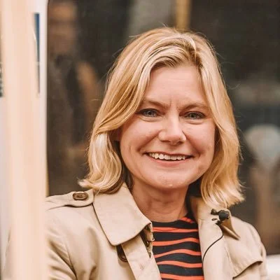 Justine Greening photo.jpg
