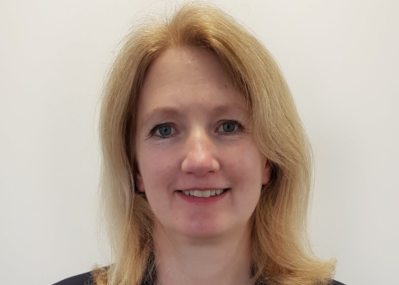 Sylvia Pfeifer website headshot.png