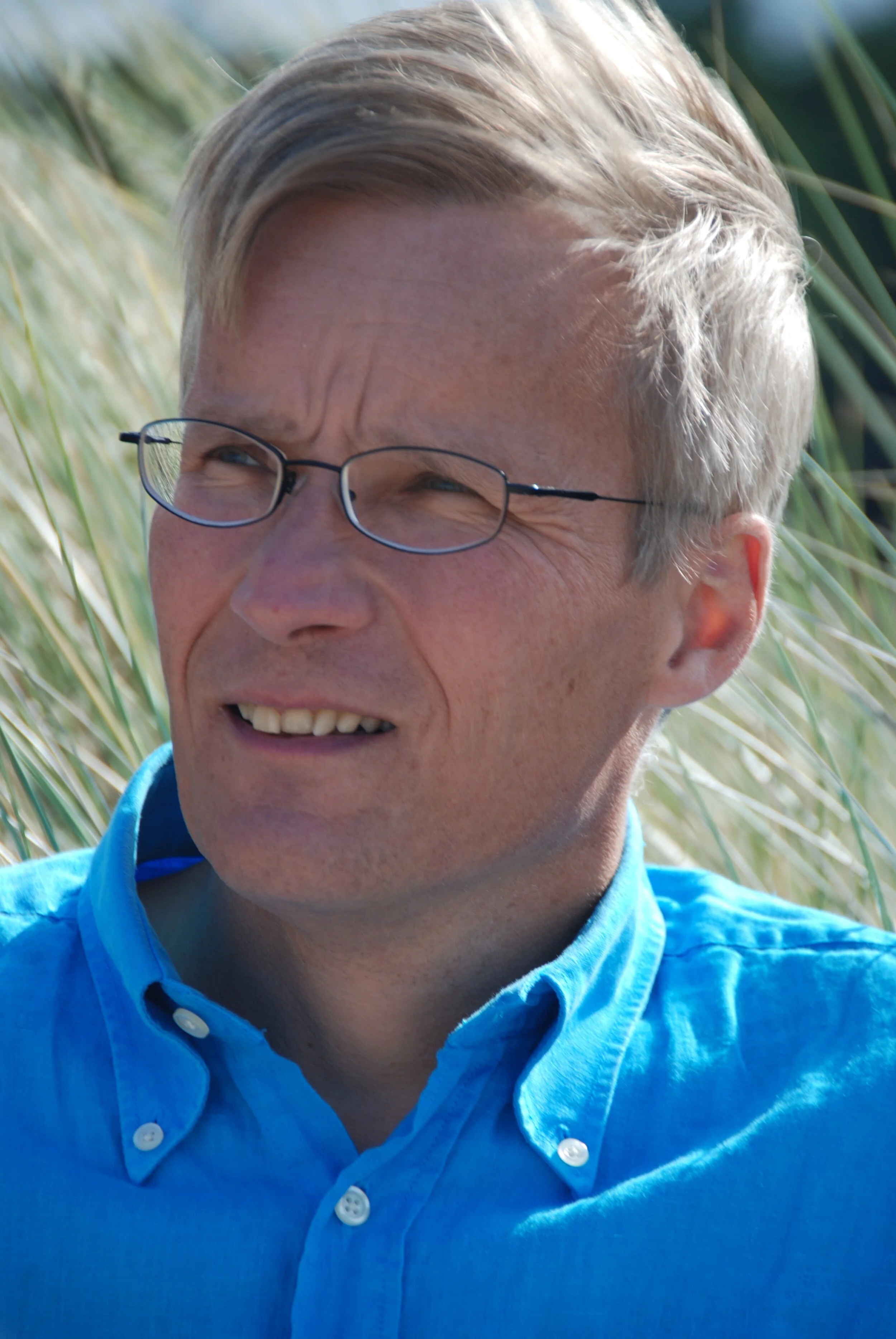 Hugh Aldersey-Williams by Helen May