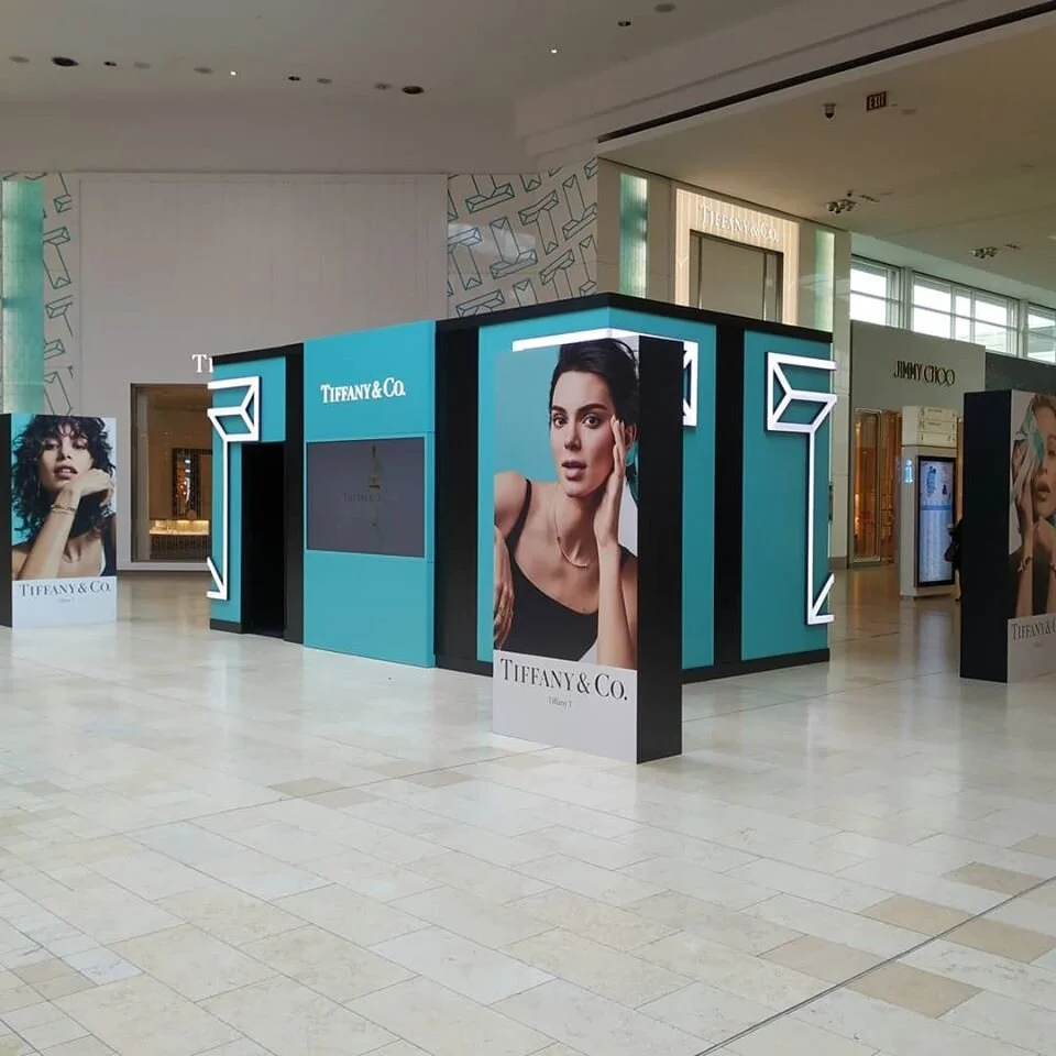 murals-on-stands2.jpg