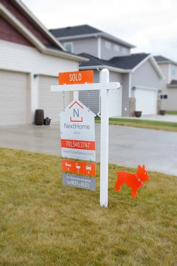 Buying and Using Real Estate Development Signs Effectively