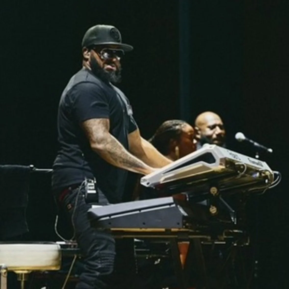 LOVE YOU TOO TOUR w/ LEDISI