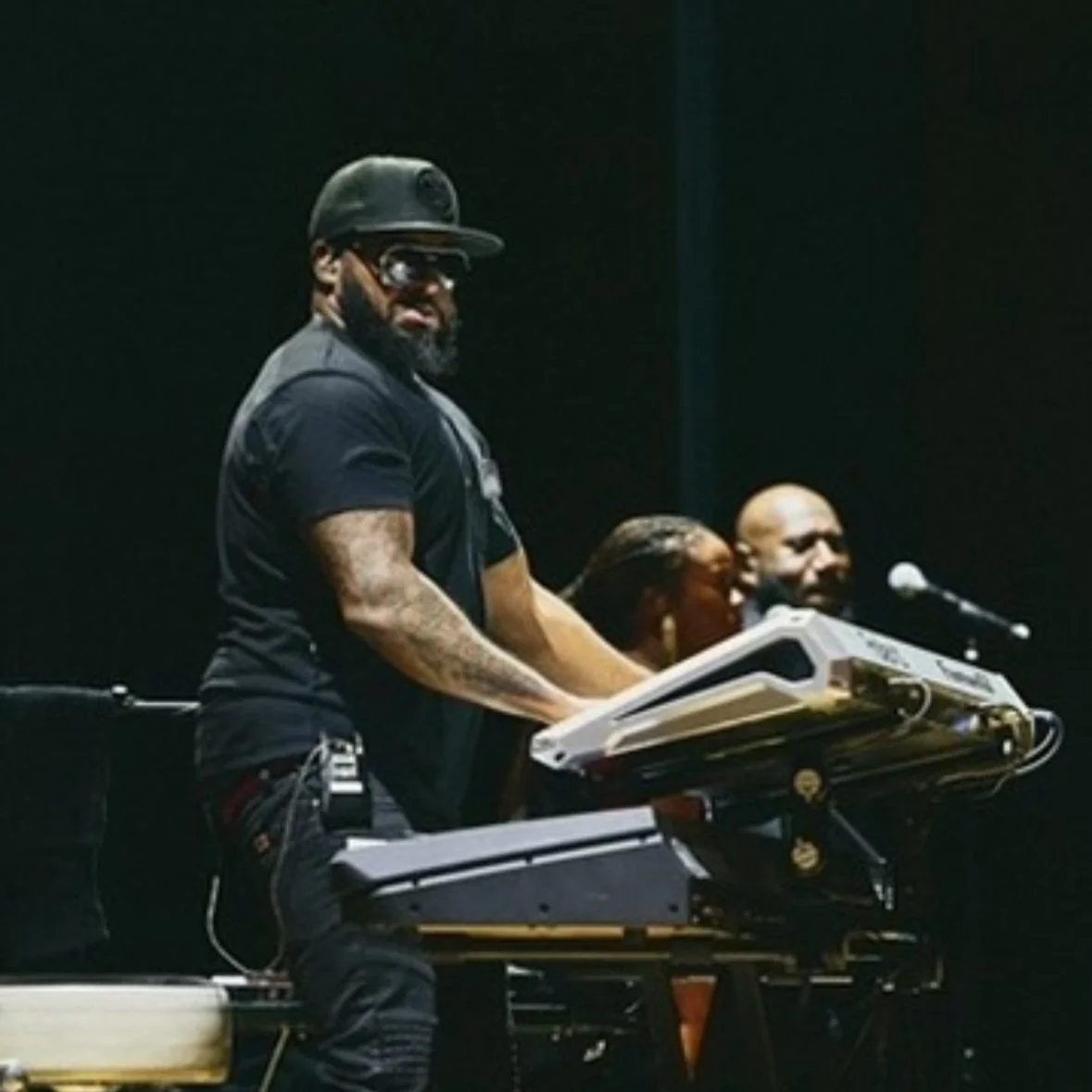 LOVE YOU TOO TOUR w/ LEDISI