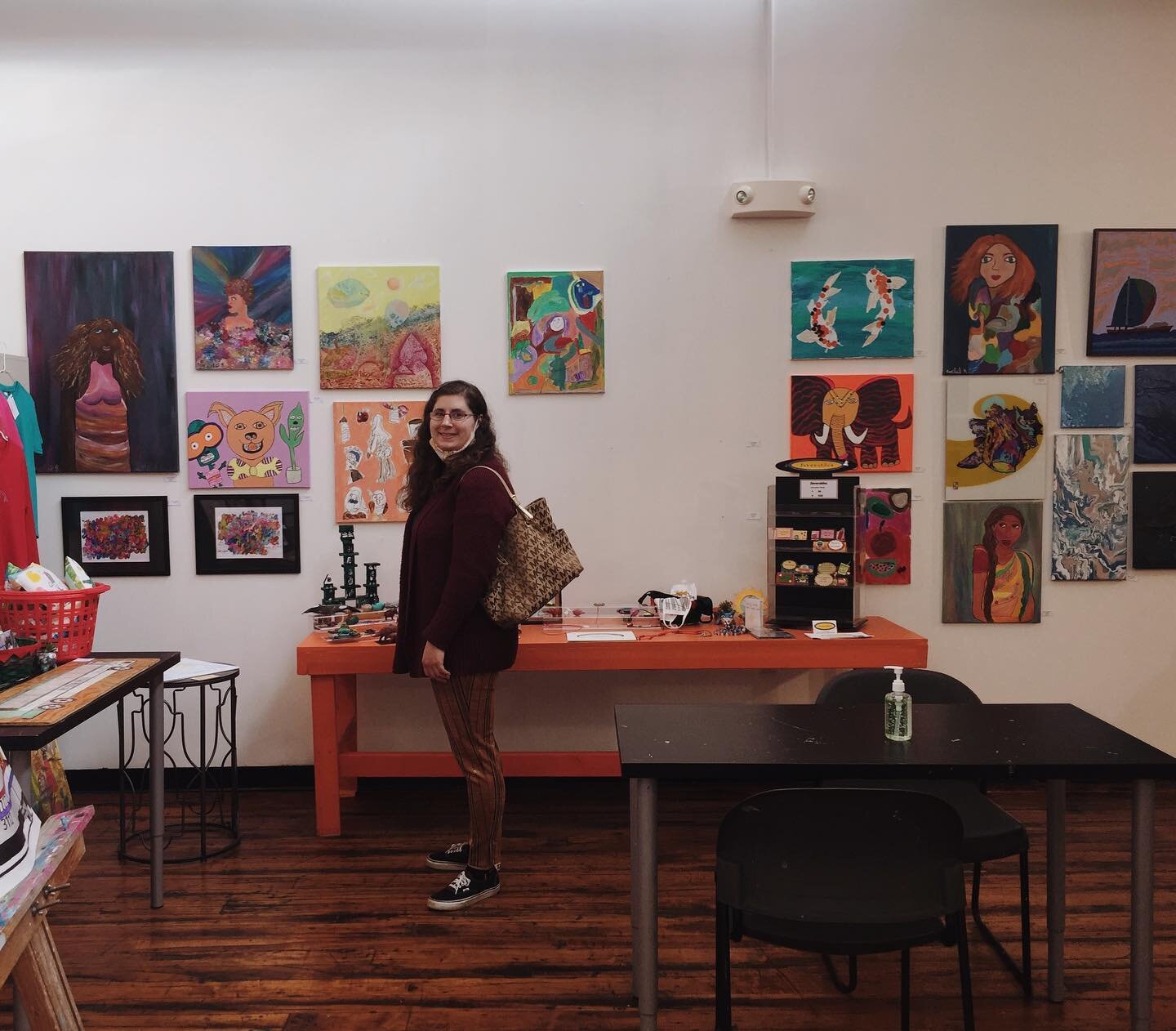 I stopped in today to visit @outsider_collective at @hopeartistevillage and there&rsquo;s so many awesome pieces by many incredible individuals. Stop by this week and support local artists and businesses!