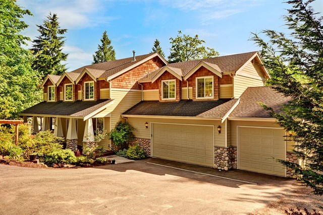 *19511 SE May Valley Road, Issaquah | $575,000