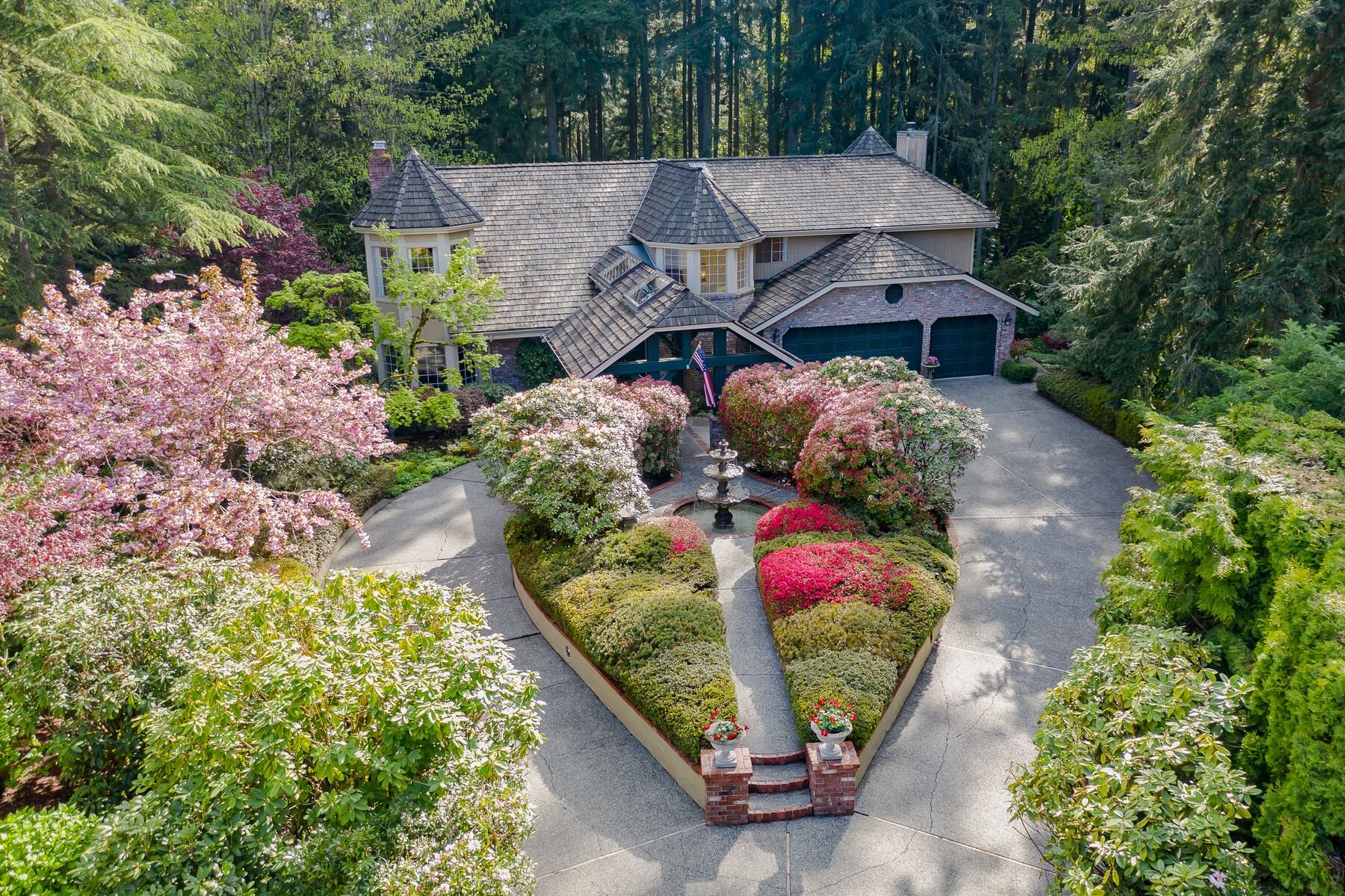 3325 126th Ave NE, Bellevue | $2,200,000