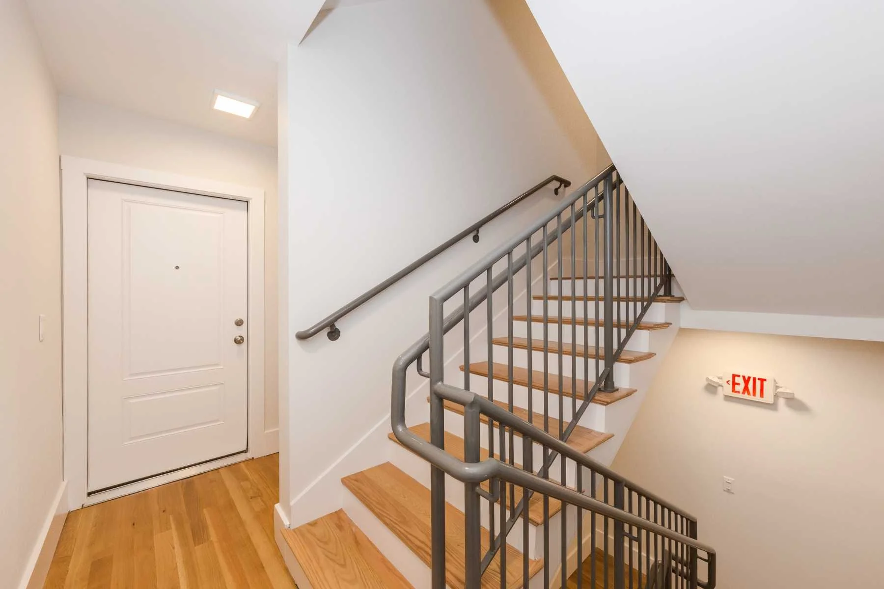 5-CapstoneCommunities-property-12-14-SecondStreet-Cambridge.jpg