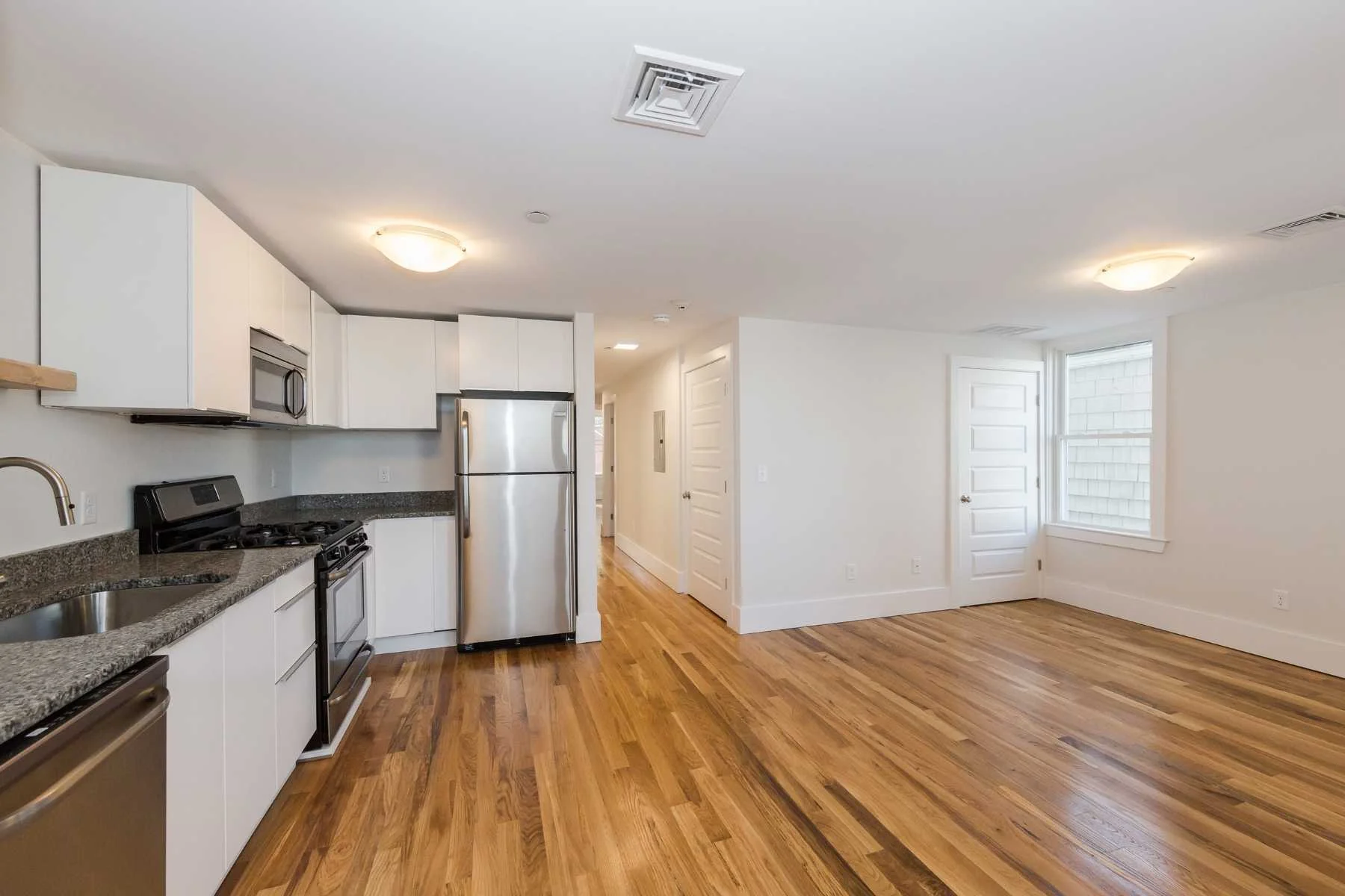 9-CapstoneCommunities-property-12-14-SecondStreet-Cambridge.jpg