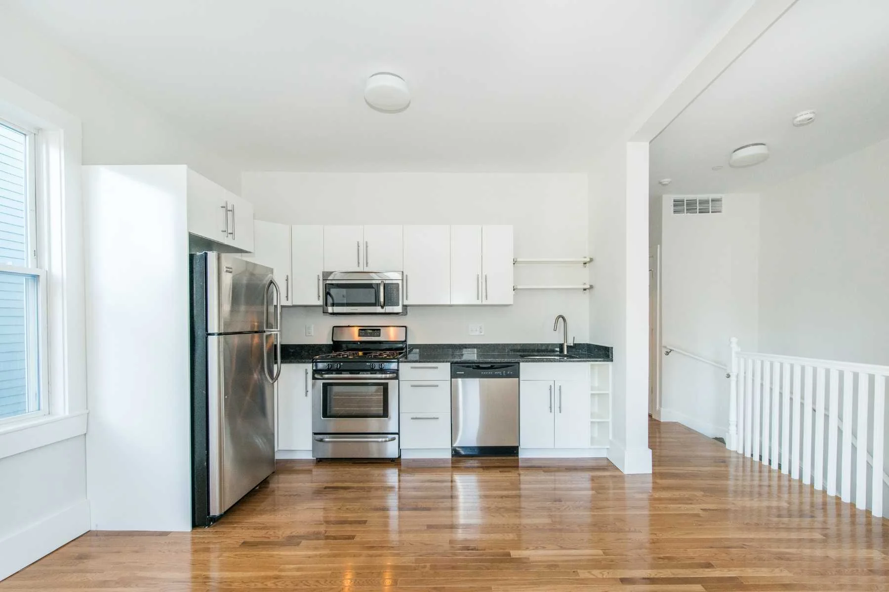 13-CapstoneCommunities-property-16-Suffolk Street-Cambridge.jpg