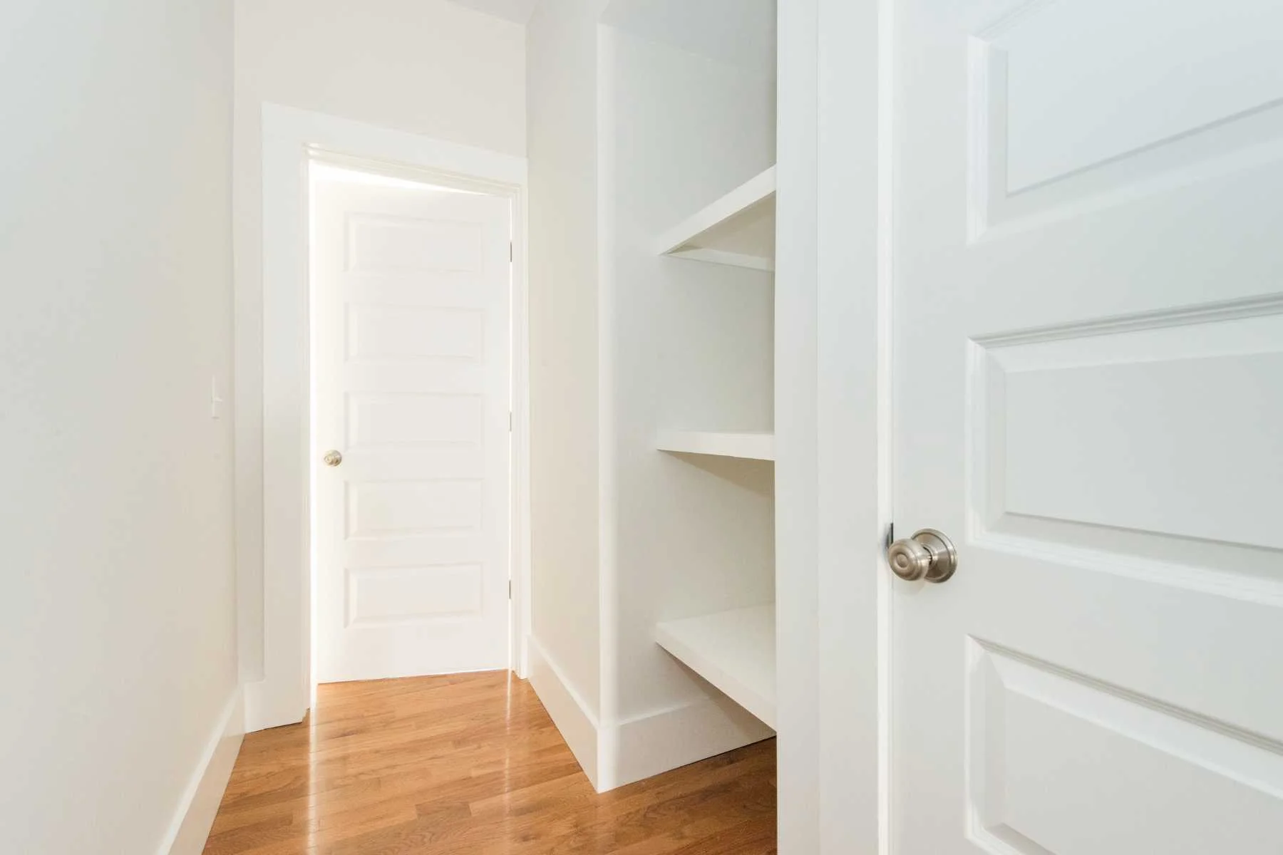 15-CapstoneCommunities-property-16-Suffolk Street-Cambridge.jpg