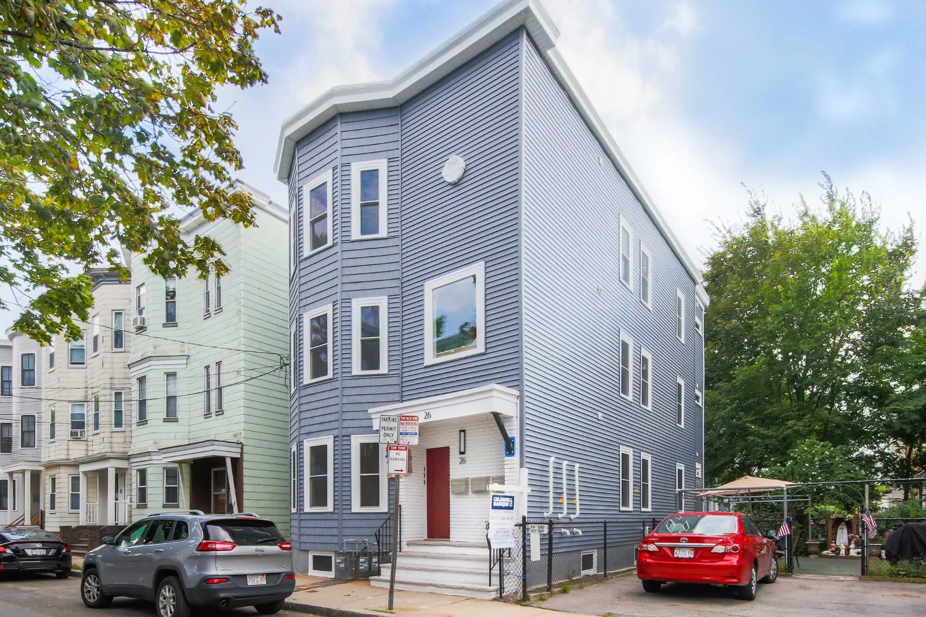 1-CapstoneCommunities-property-26HardwickStreet-Condominiums-Cambridge.jpg