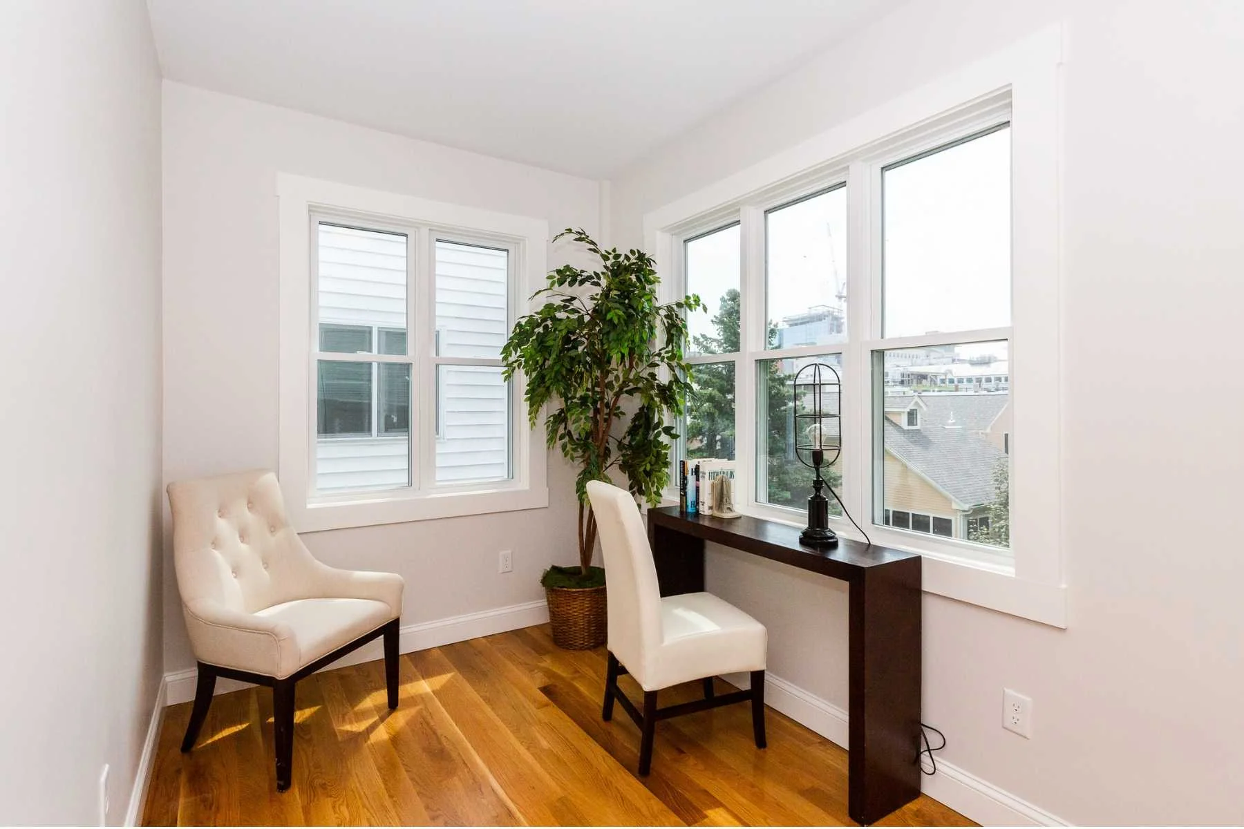 6-CapstoneCommunities-property-26HardwickStreet-Condominiums-Cambridge.jpg
