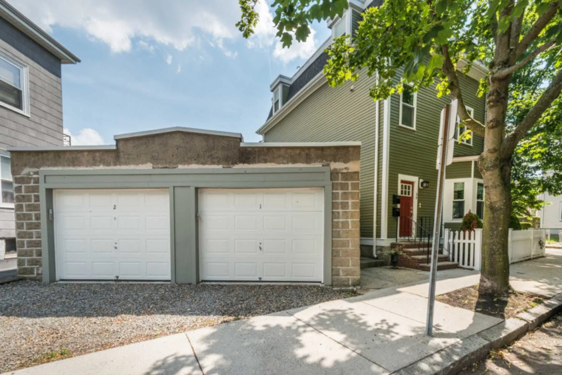 3-CapstoneCommunities-property-OakStreetCondominiums-Somerville.jpg