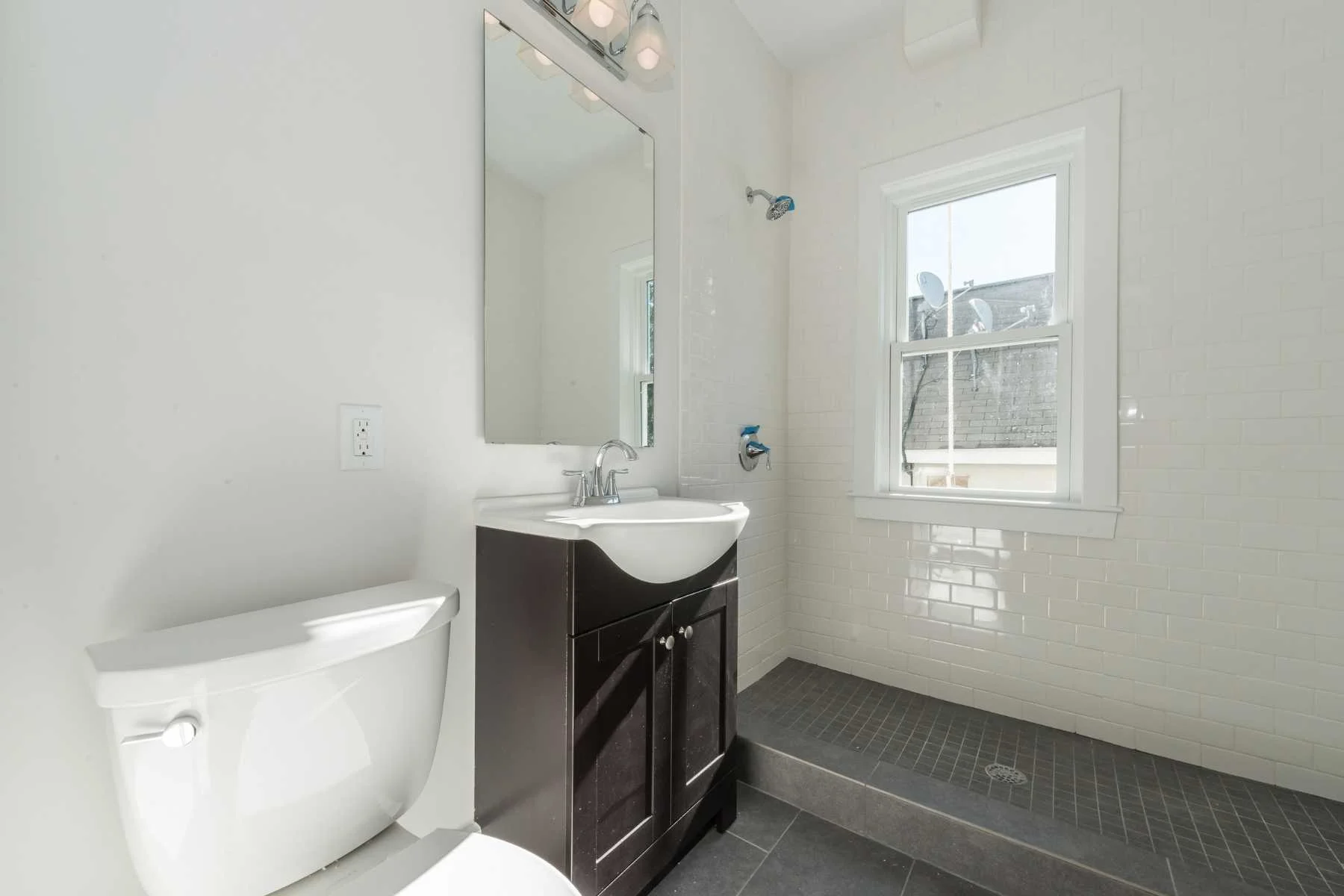 5-CapstoneCommunities-property-MorrisonAvenueApartments-Somerville.jpg