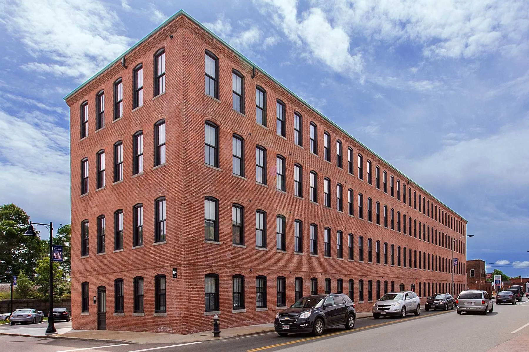 CapstoneCommunities-property-StationLofts-Brockton.jpg