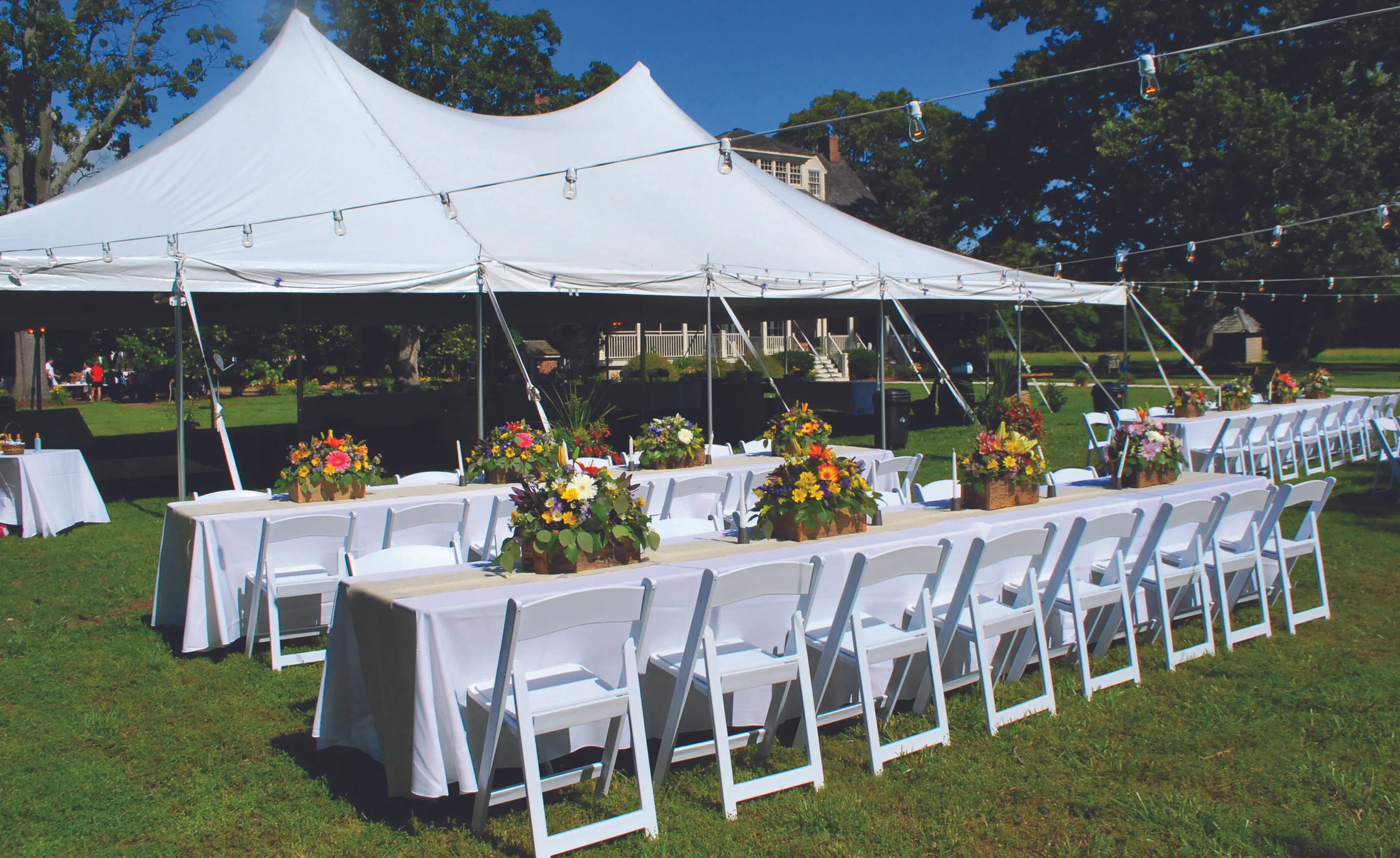 commercialpartytentsetting.jpg