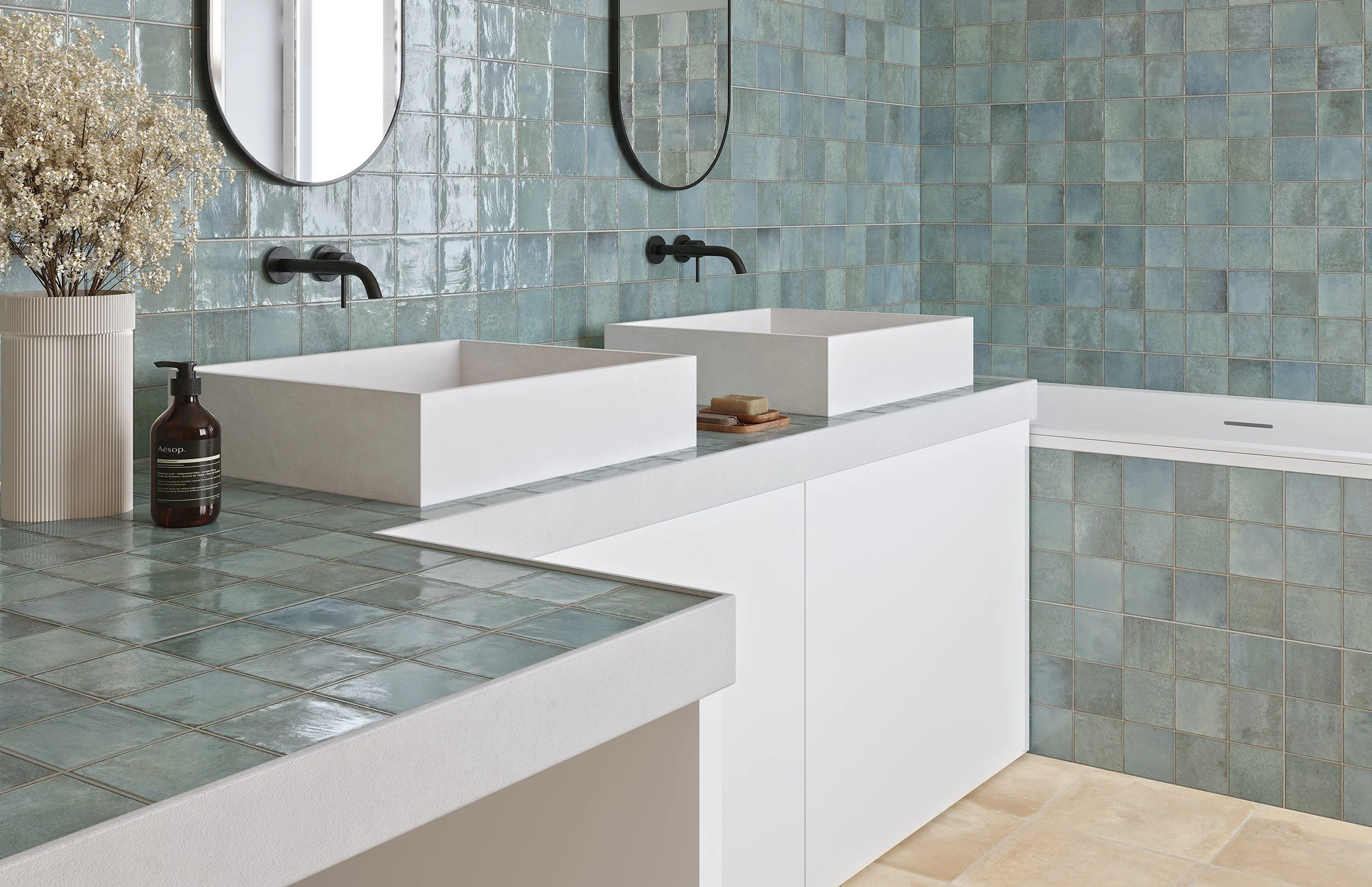 Deco Zellige Mare bathroom 2.jpg