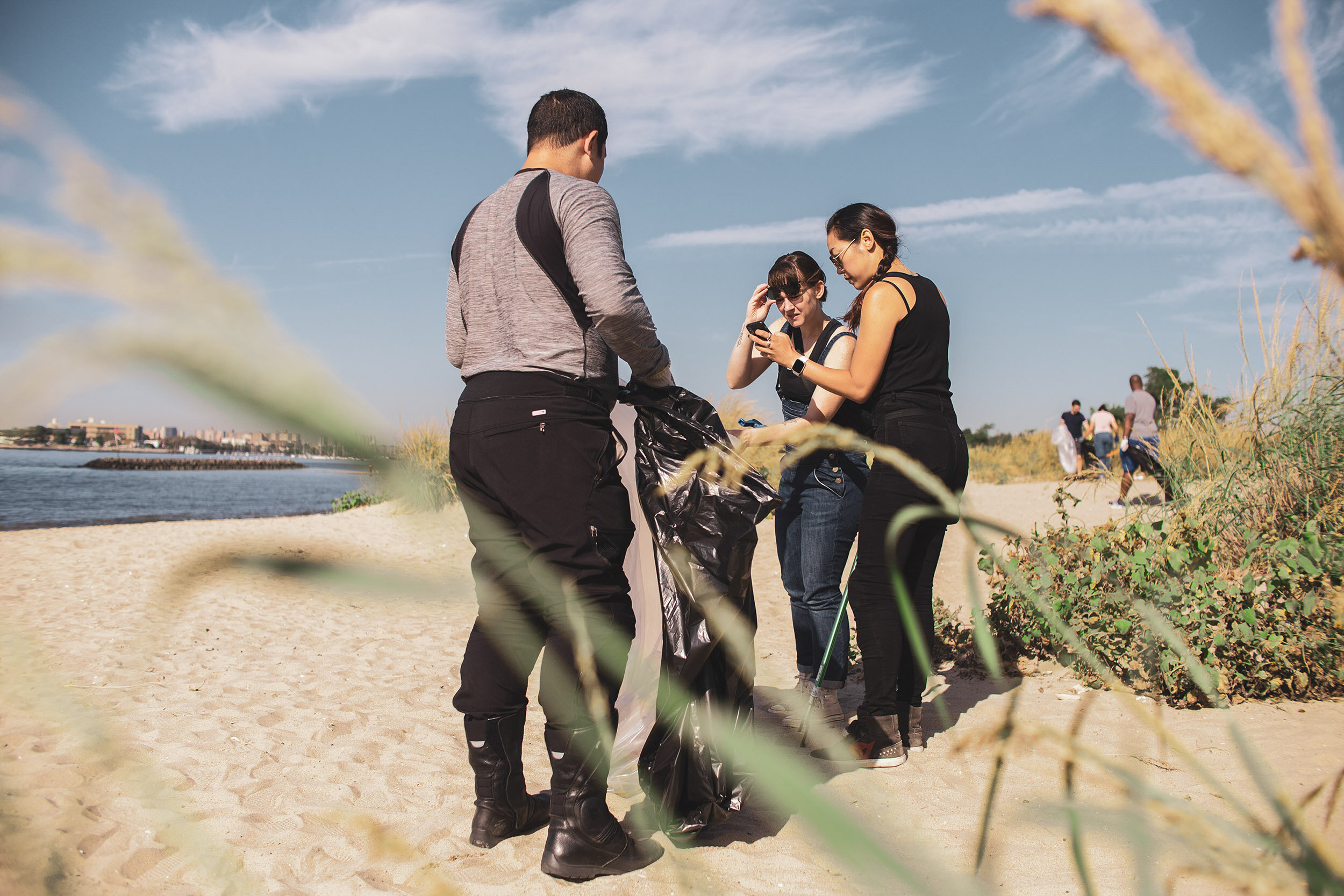 BeachCleanUp_056.jpg