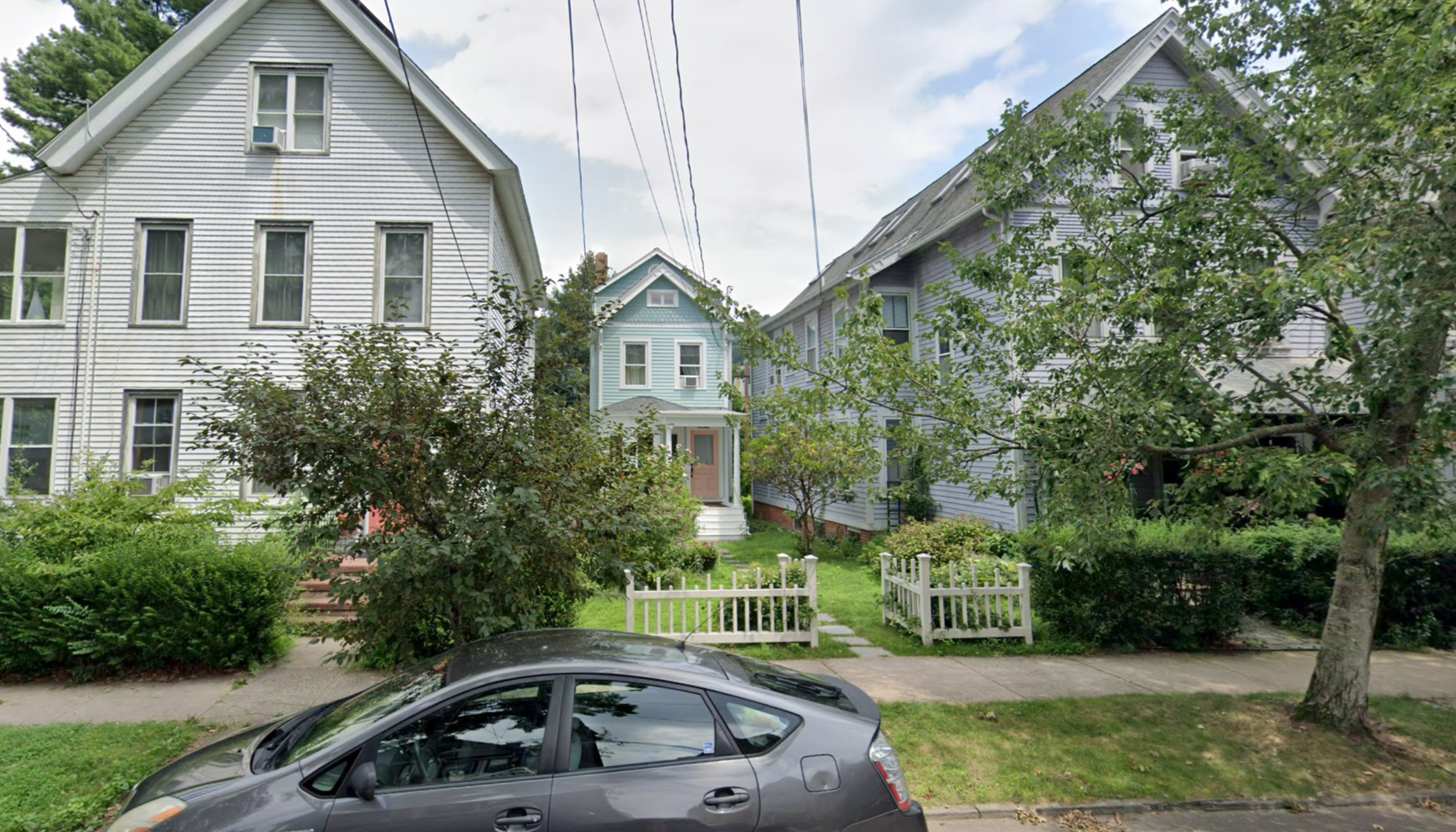 A Pedestrian’s Reckoning with a Car-Centric Culture