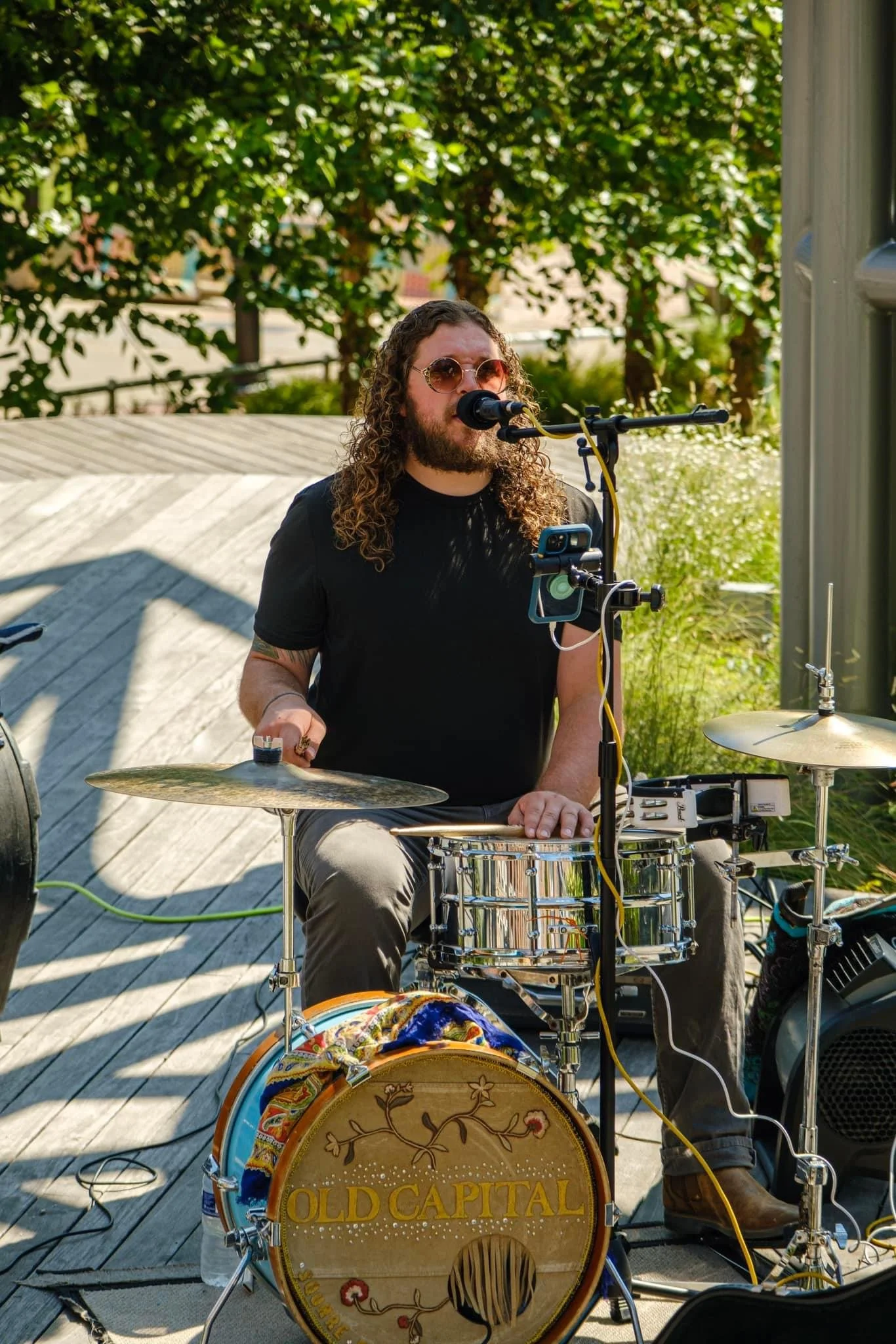 Live music with Drew Lance