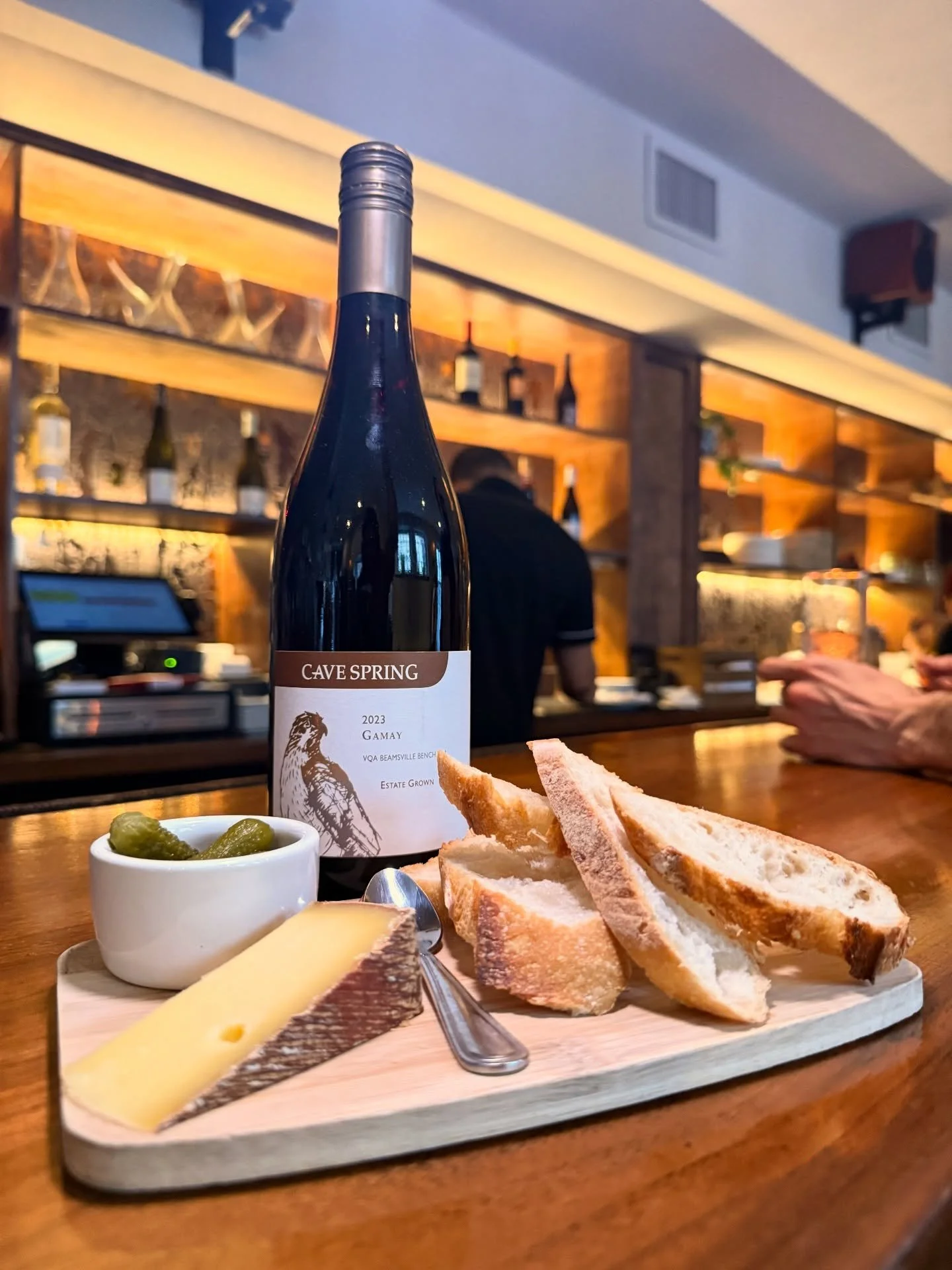 Sunday School is back.
A new wine, a new cheese, every week.

This Sunday:

🍷 Gamay &mdash; Cave Spring Vineyard, Niagara Peninsula
Bright, cool-climate Gamay with notes of cherry, cranberry, and a little spice. Fresh and lively, with just enough st