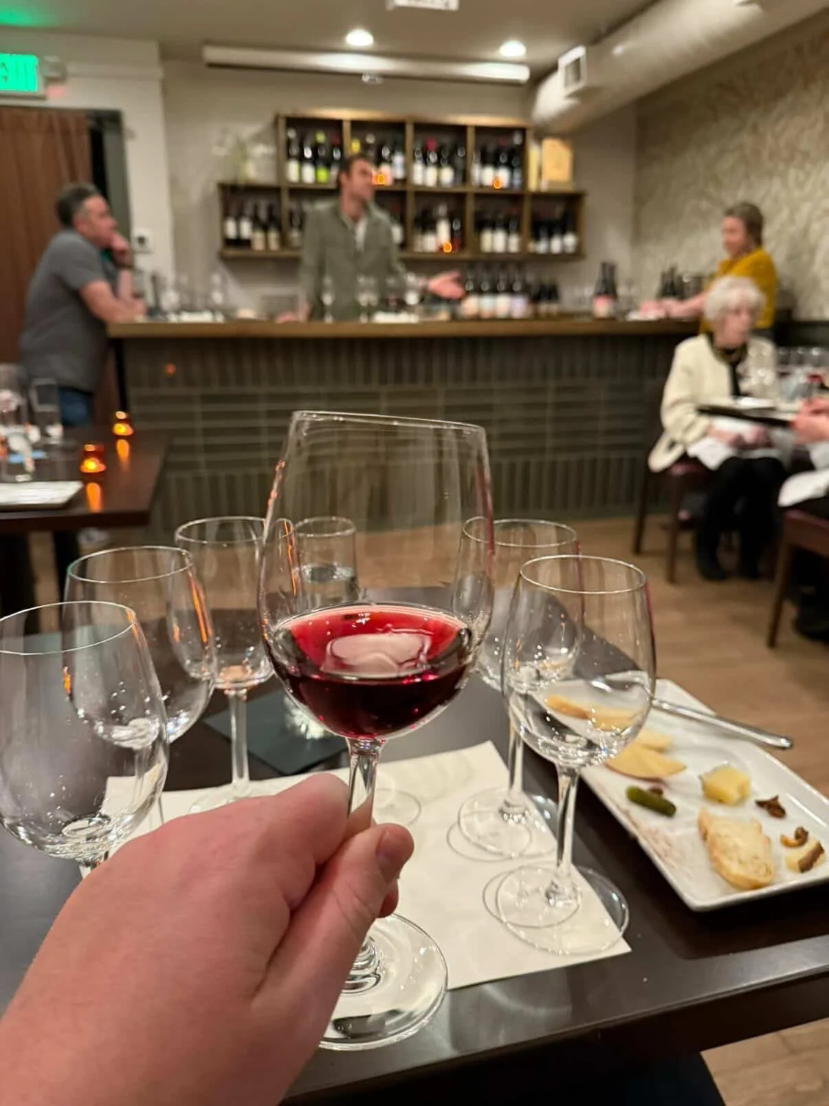 Big thanks to @jayandjerusha for capturing these moments from our evening with Mick Craven at Tria Events 🍷

Missed this class? We&rsquo;ve got more wine nights coming up soon:

&bull; Springtime in Austria: Fresh, Bright, and Full of Life &mdash; M