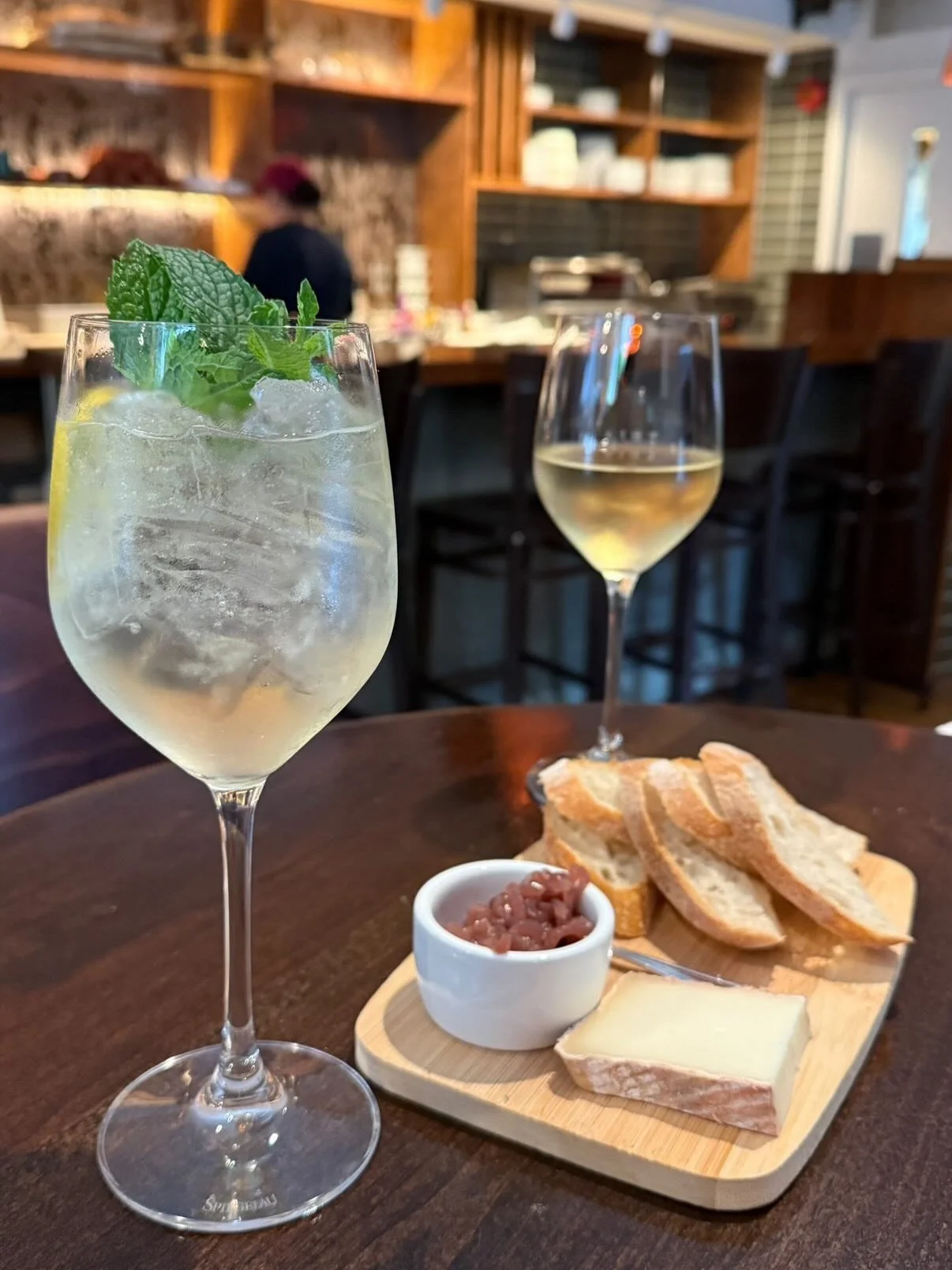 We love when our guests share their meals with us! 

Stop on down to Tria for some small bites and some wine! 

Join us for Happy Hour every Monday through Thursday from 2 to 6pm.

Thanks for sharing @brookeremii