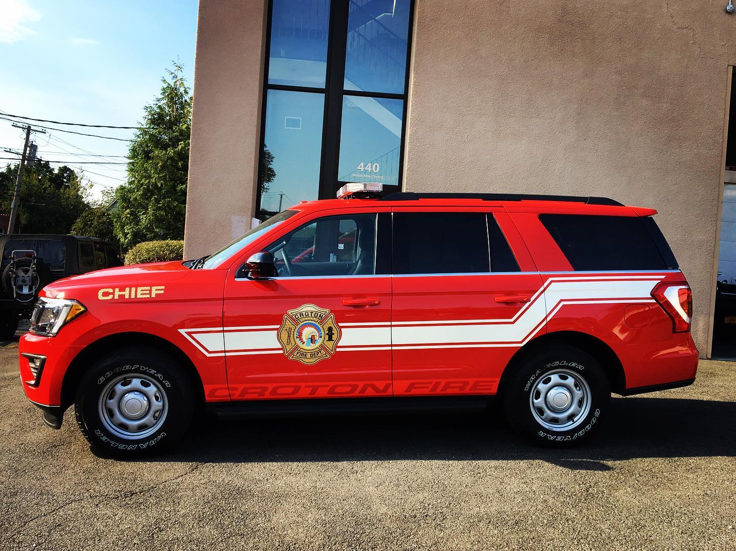 Ford Expedition Fireman SUV Wrap @VinniePinstripe 440 N Main St. Port Chester, NY 10573 E.JPG