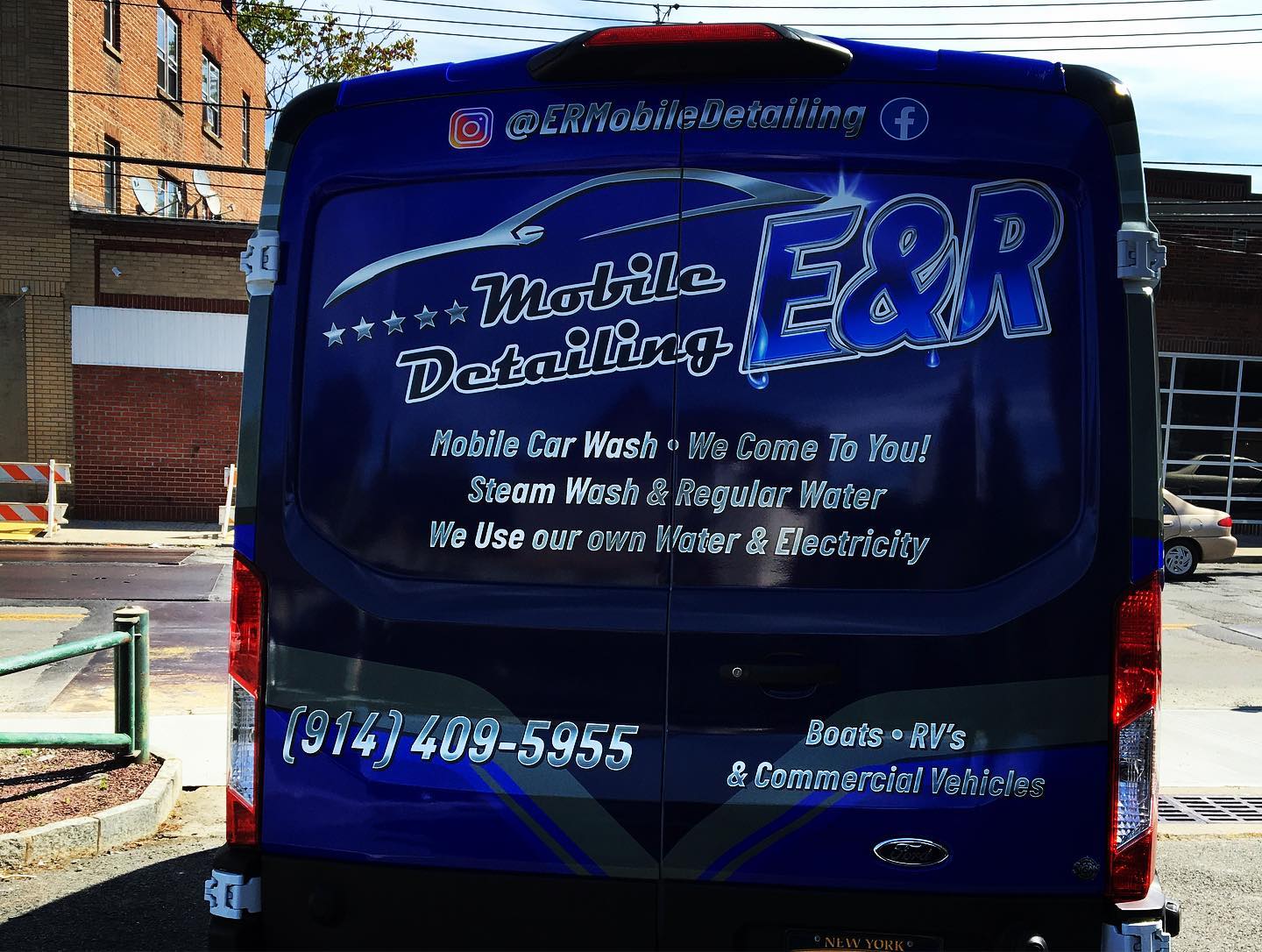 E&R VAN Wrap @VinniePinstripe 440 N Main St. Port Chester, NY 10573 C.jpg