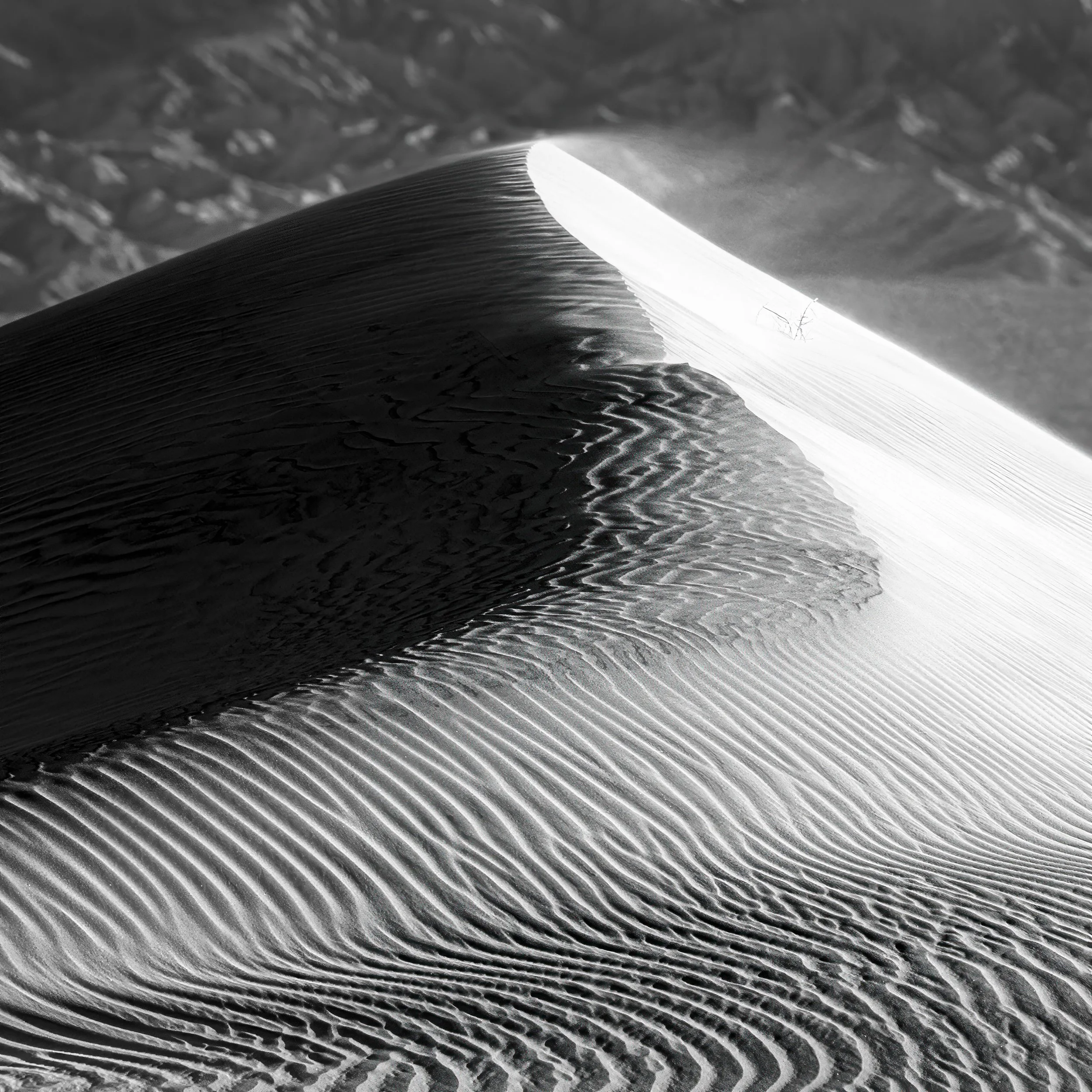 Blowing sand - Mesquite Dunes