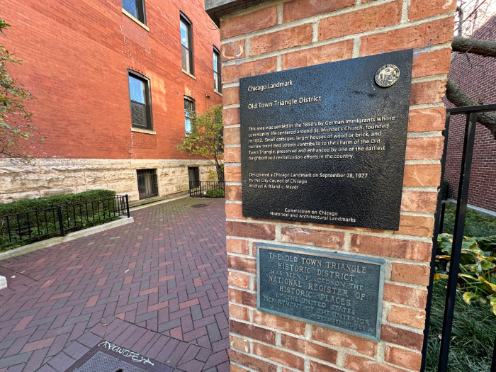 Old Town Triangle Historic District