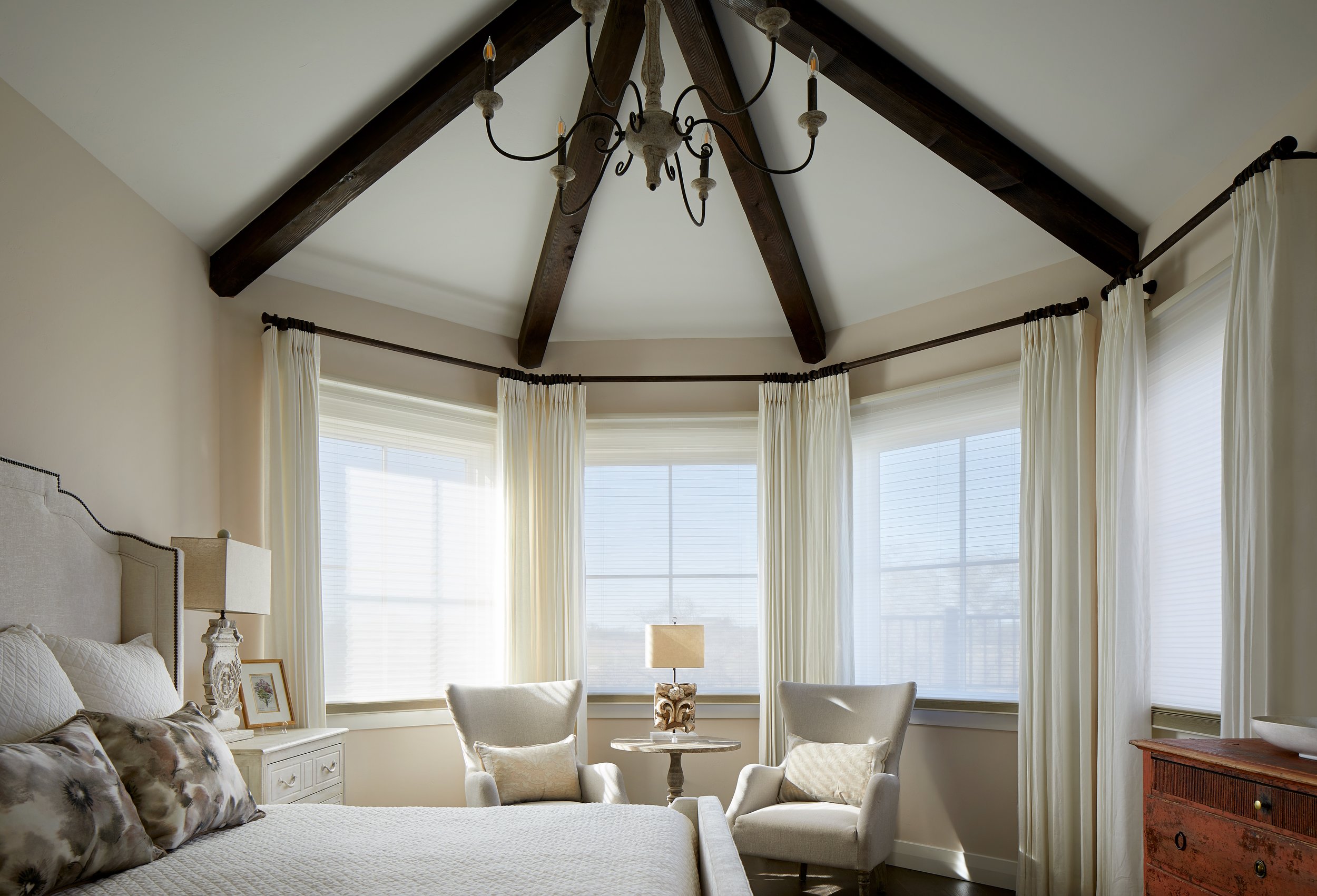 Slaughter Design Studio Bedroom Interior Design Hill Country 135_1276.jpg
