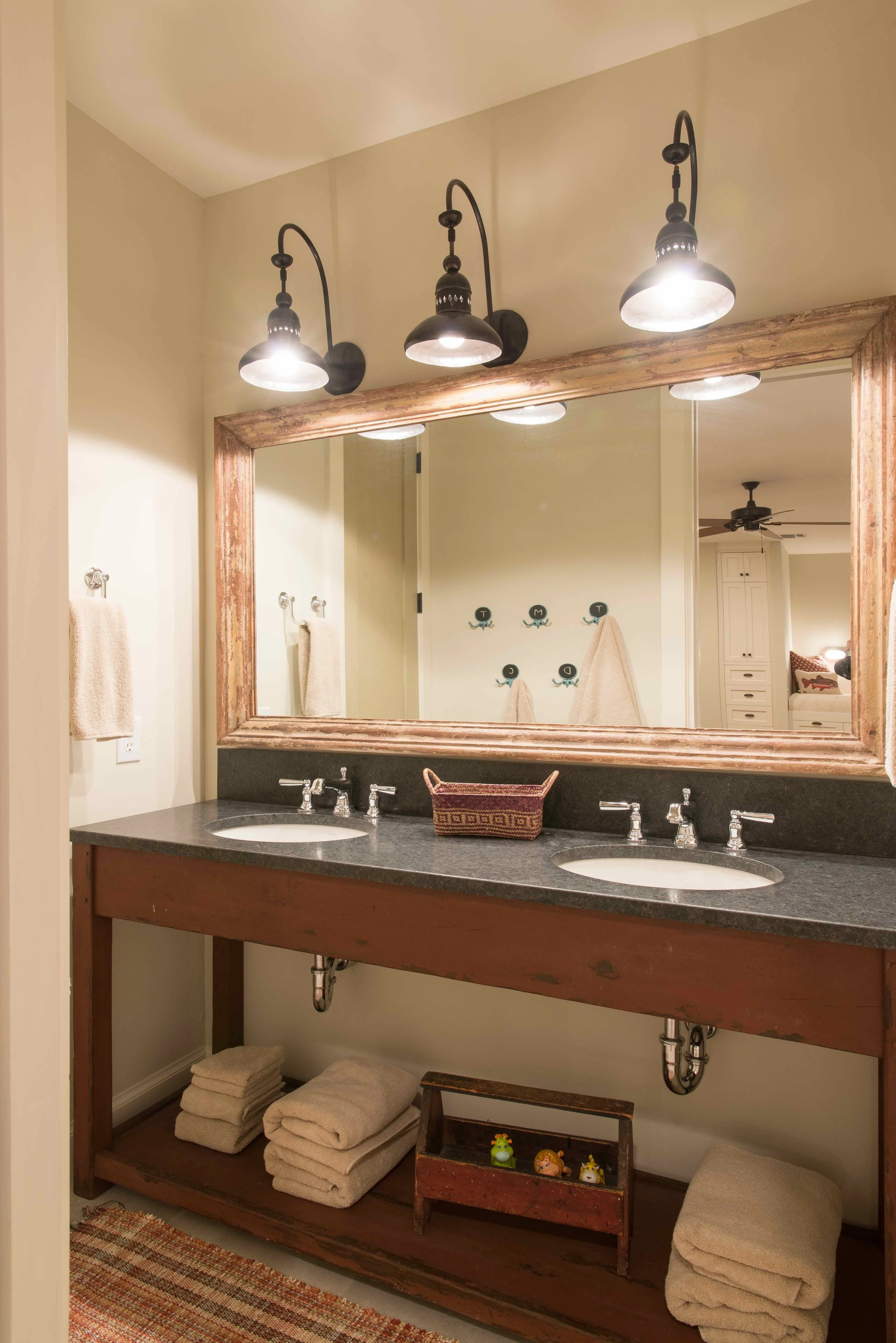 Slaughter Design Studio TX_AS 1 Lg-43.jpg