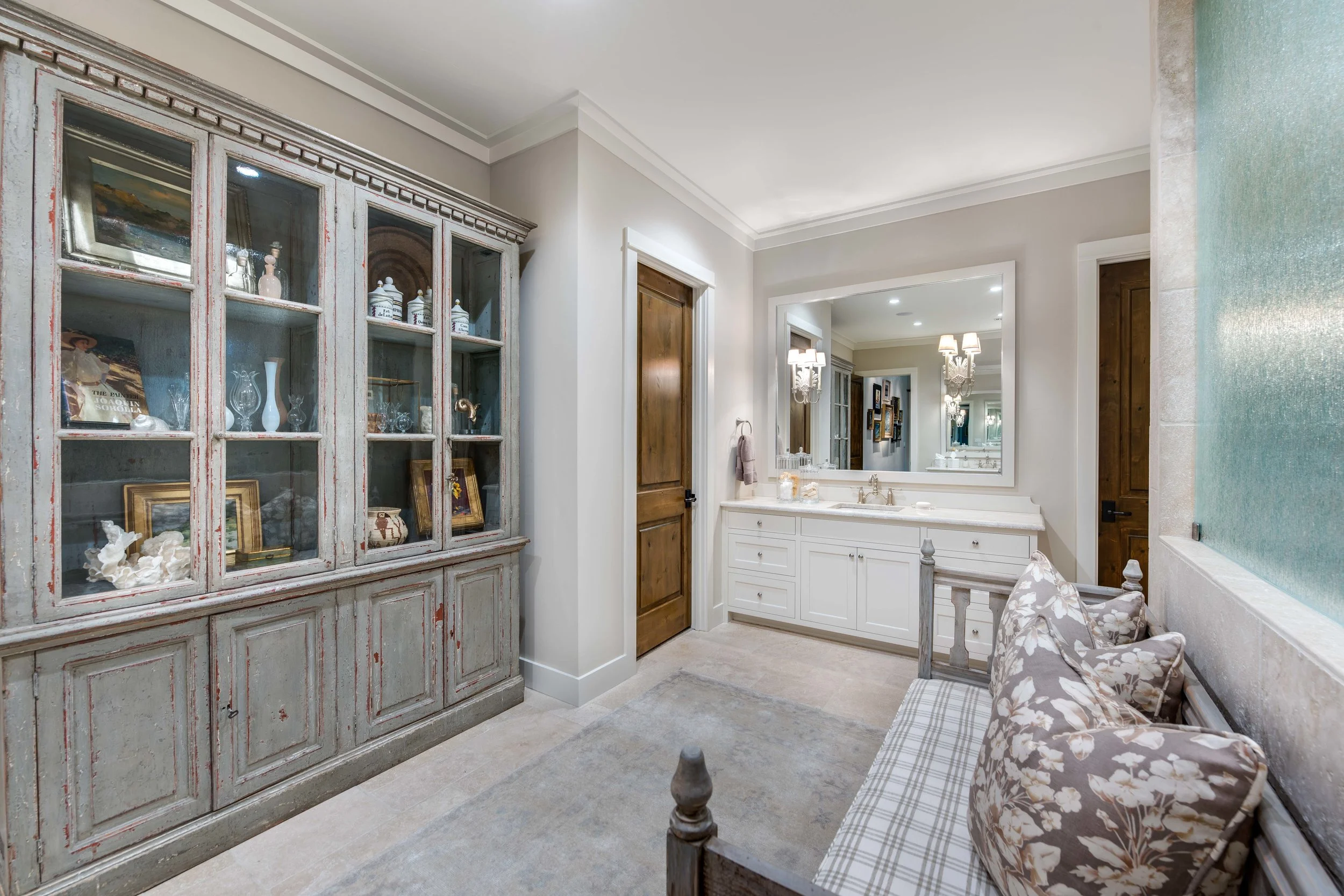 Slaughter Interior Design Studio Fredericksburg TX--3.jpg