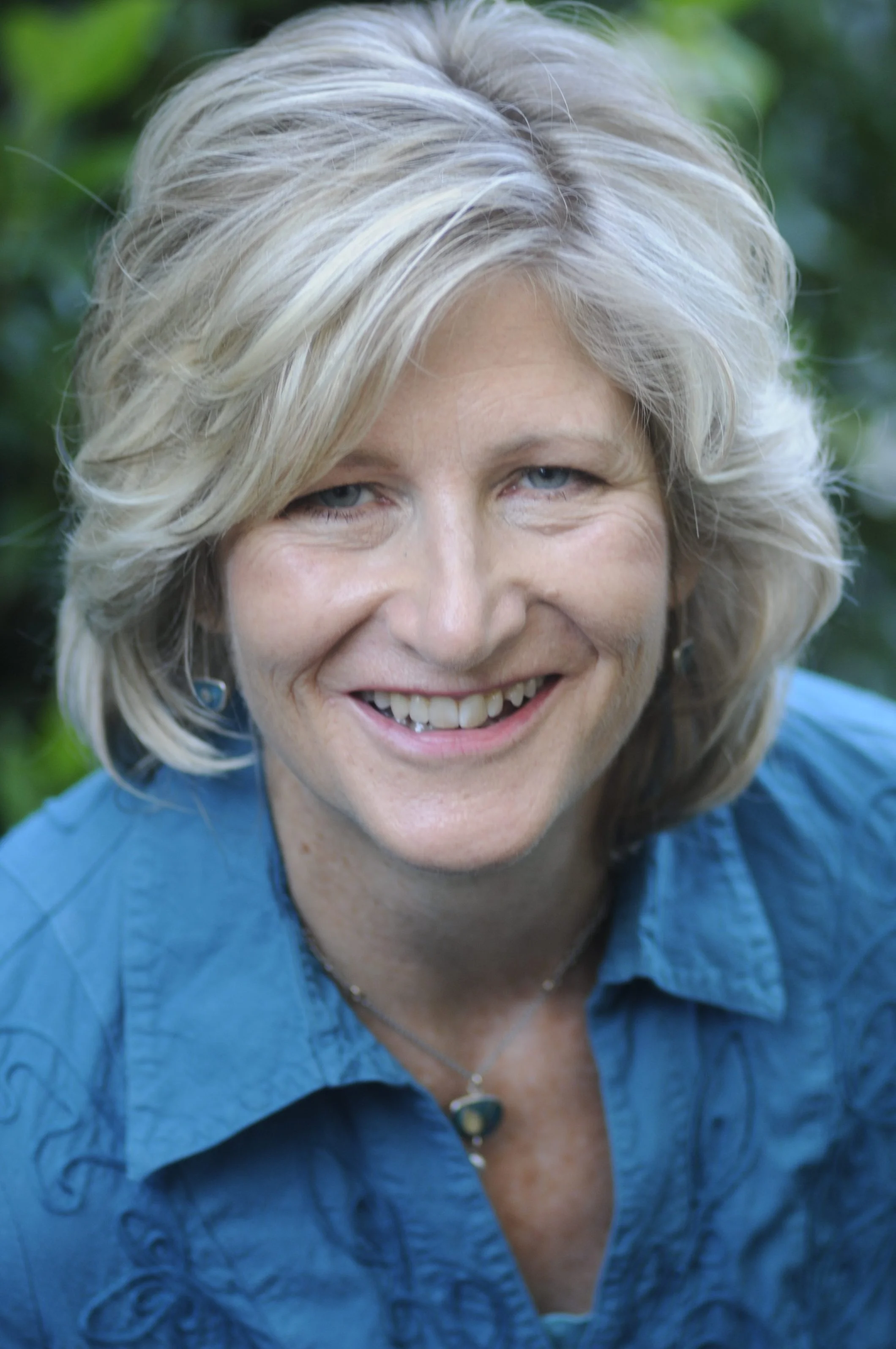 Kristi Dee Doden, BA, CMT :: Certified TRE Provider & Communications Coach