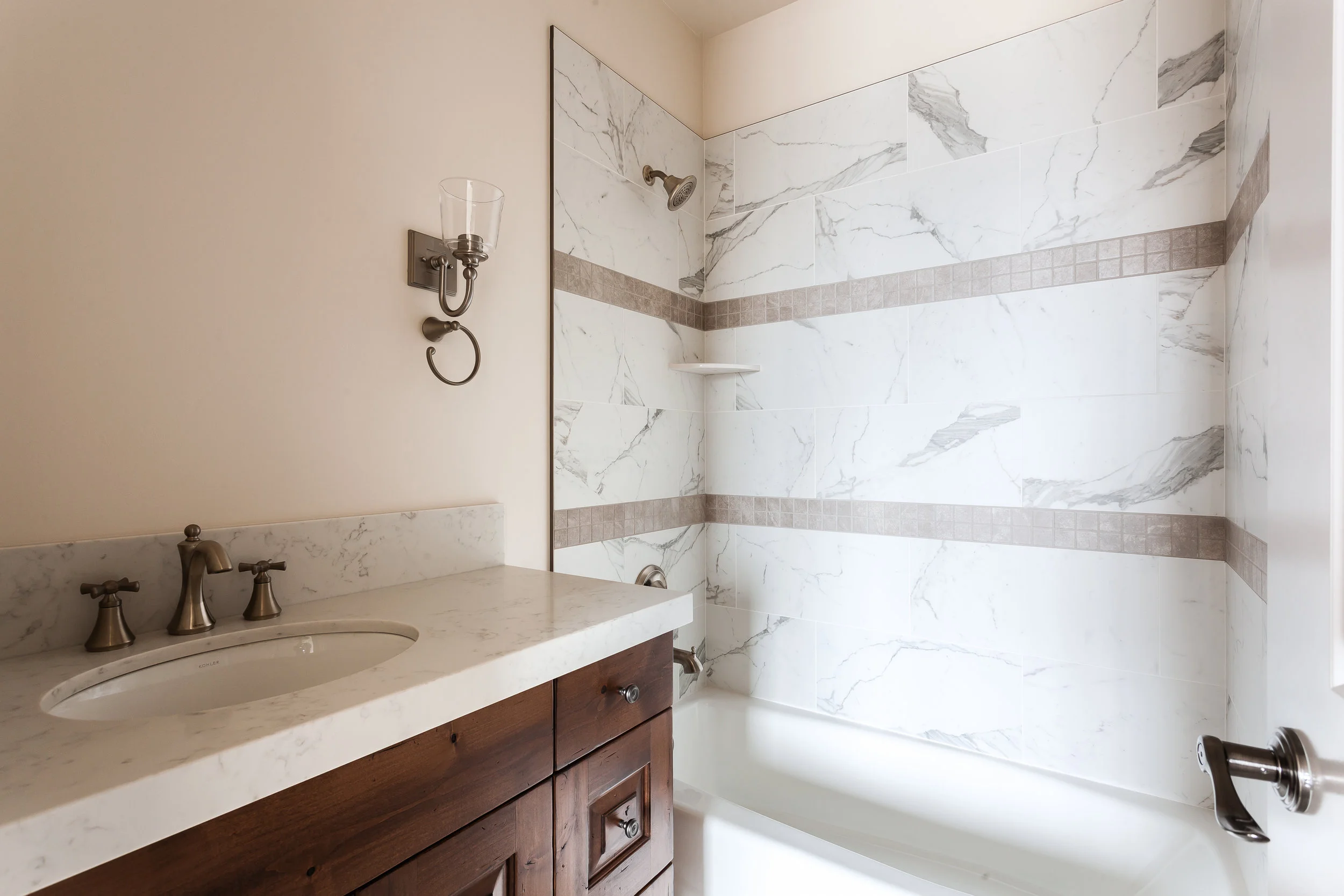 25-262CanyonViewLane-25.jpg
