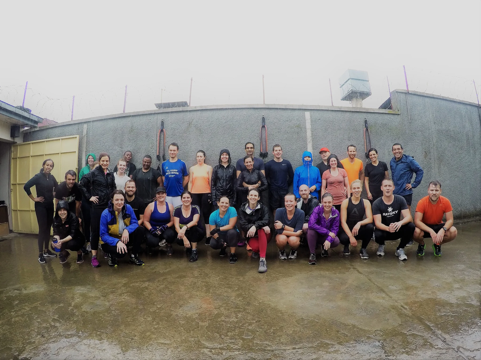 A rainy class portrait after our first “Fithiopia” effort. (Photo credit to Ricardo Salcedo)