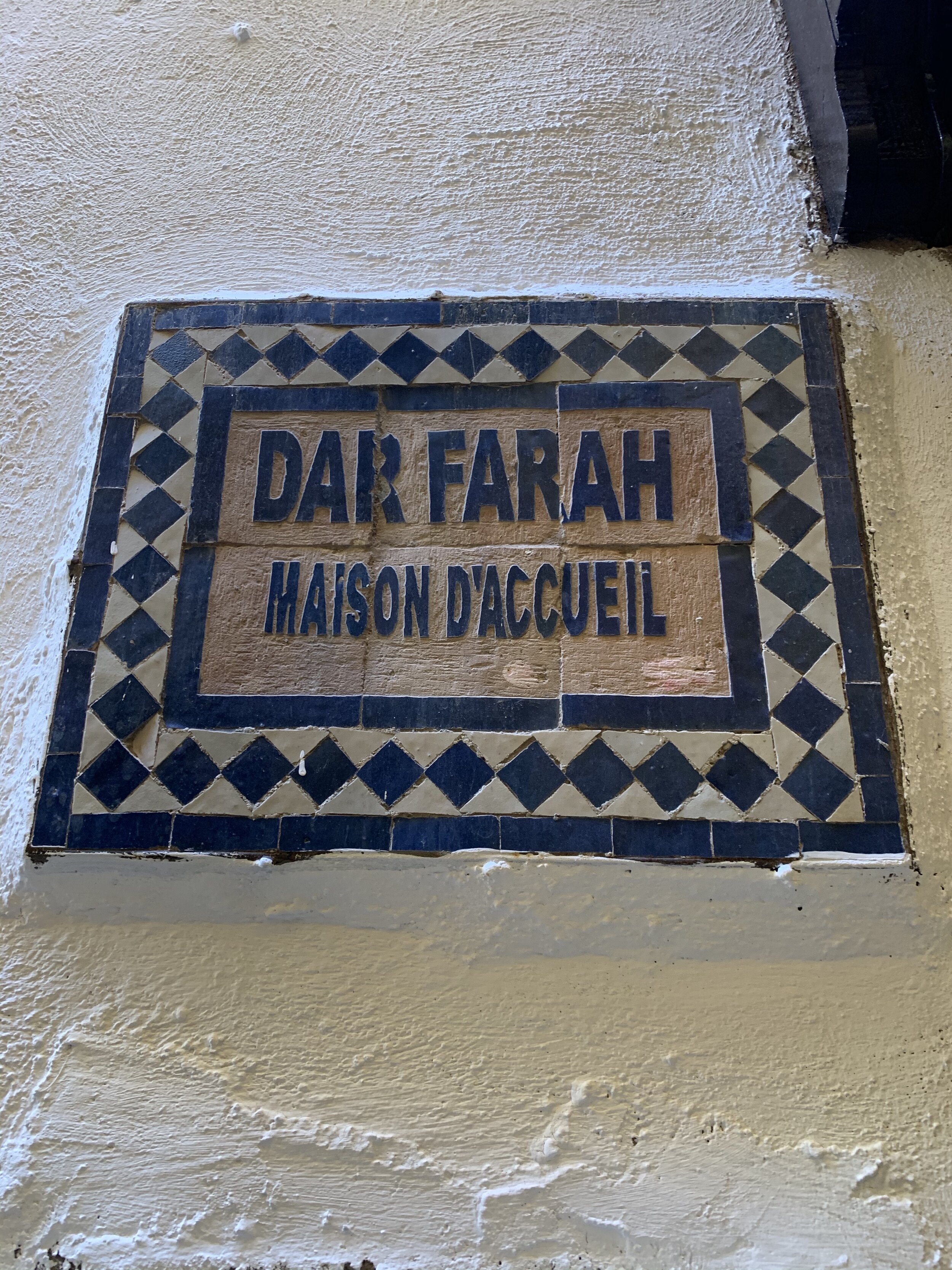 Pics from Riad (or Dar) Farah. I have yet to get a good explanation of the difference. Although "riad" is garden, as in the interior courtyard. Dar means house, is my bet.