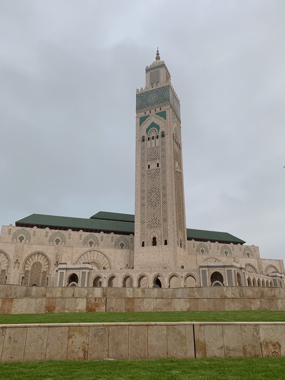 Hassan 2 mosque.jpg